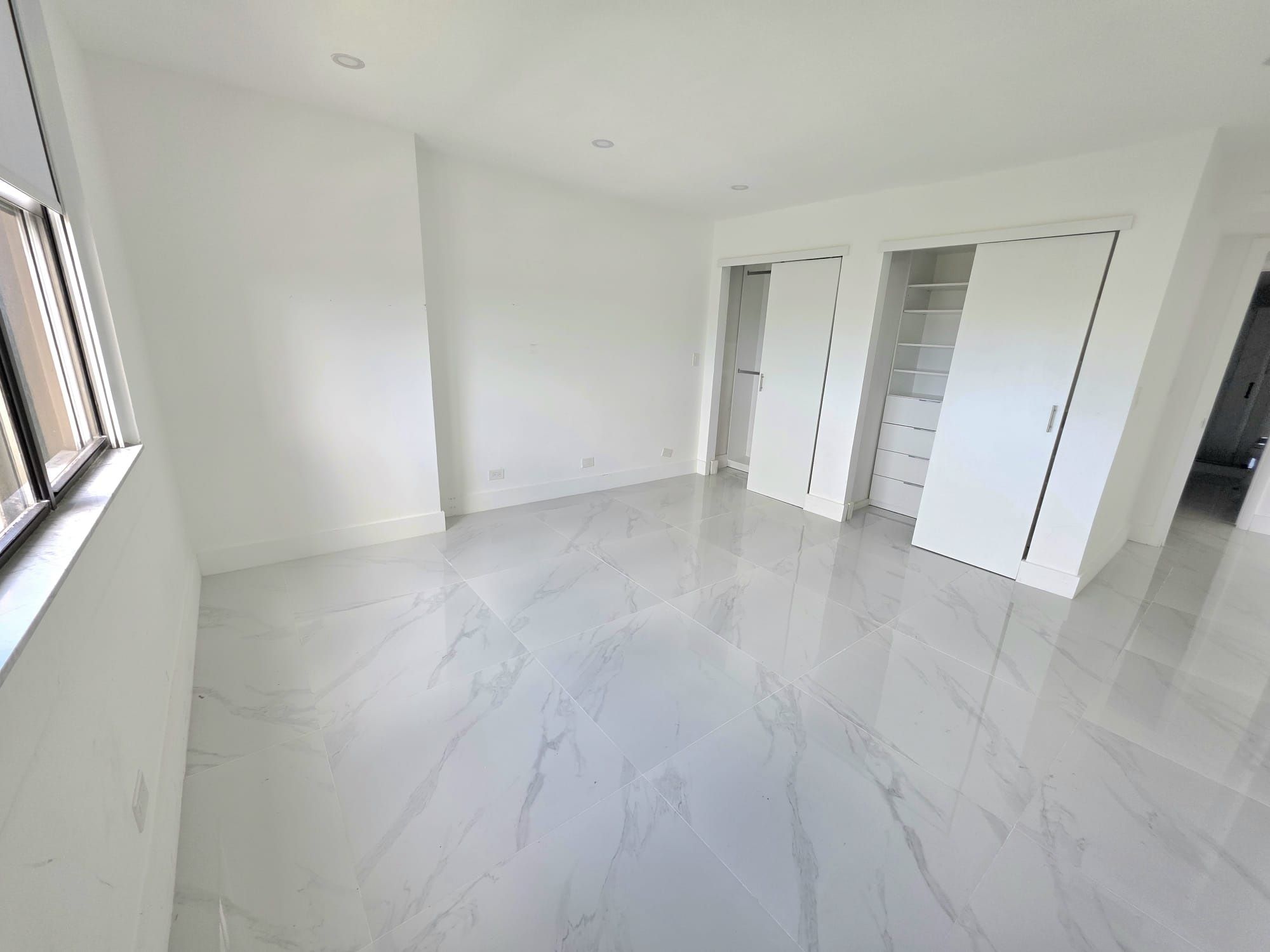 1800 NE 114th Street Miami FL 33181