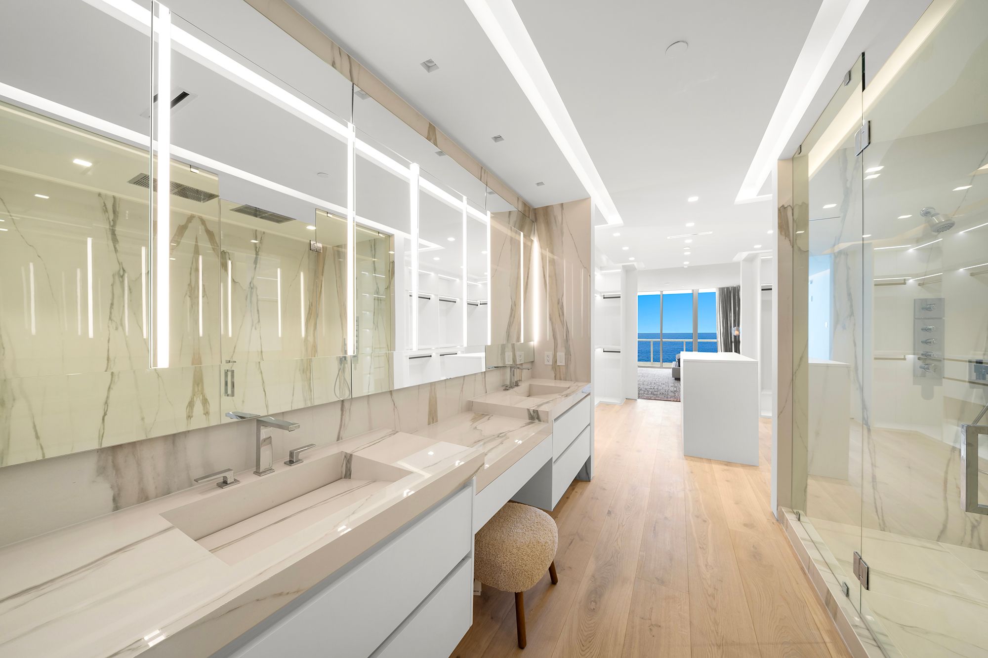 100 S Pointe Drive Miami Beach FL 33139