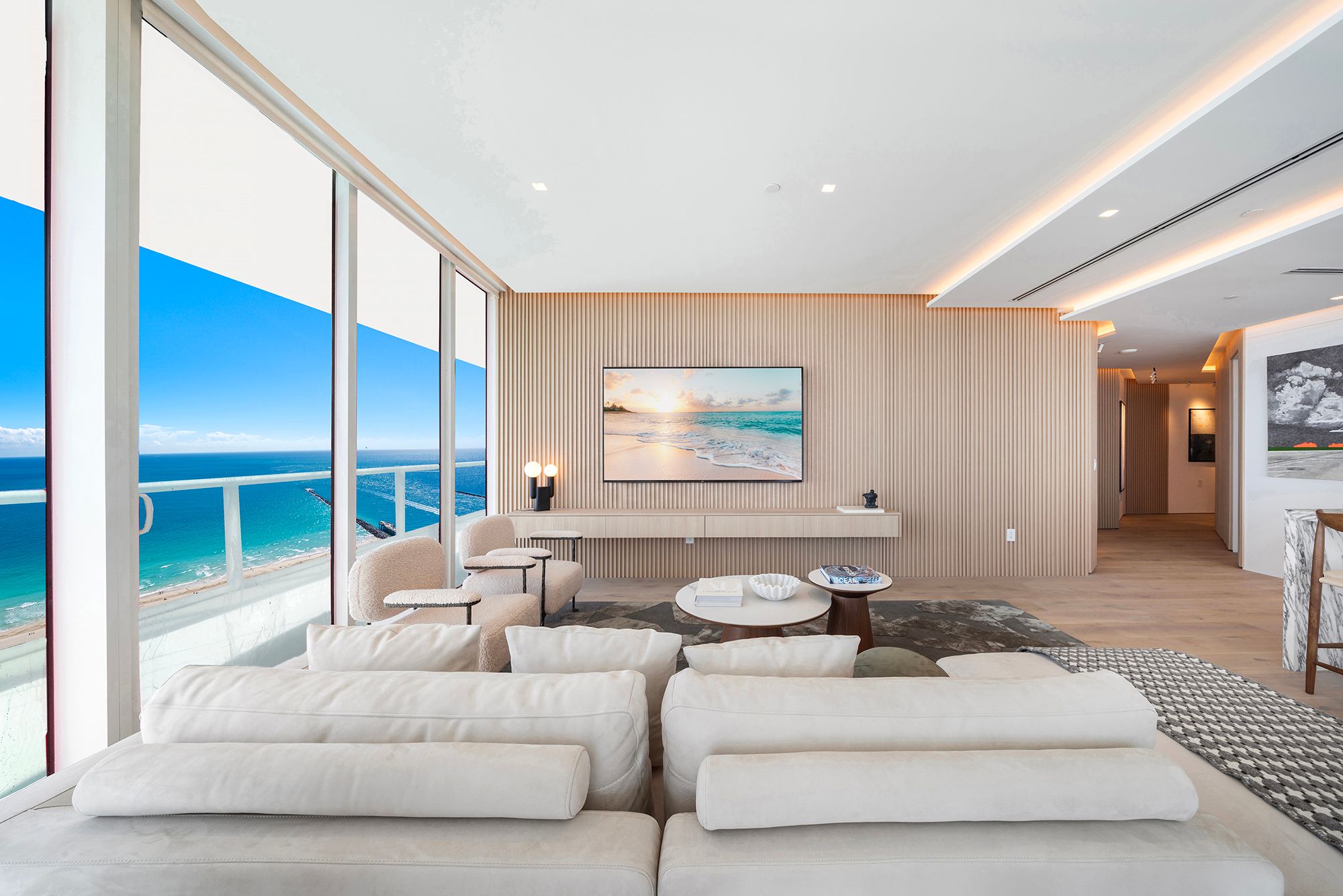 100 S Pointe Drive Miami Beach FL 33139