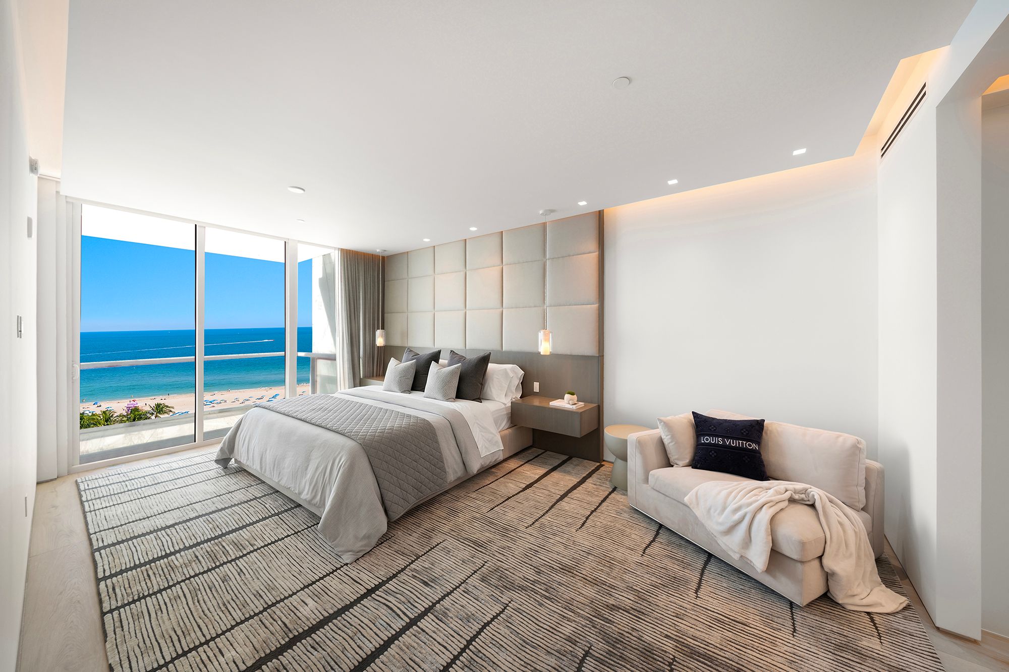 100 S Pointe Drive Miami Beach FL 33139