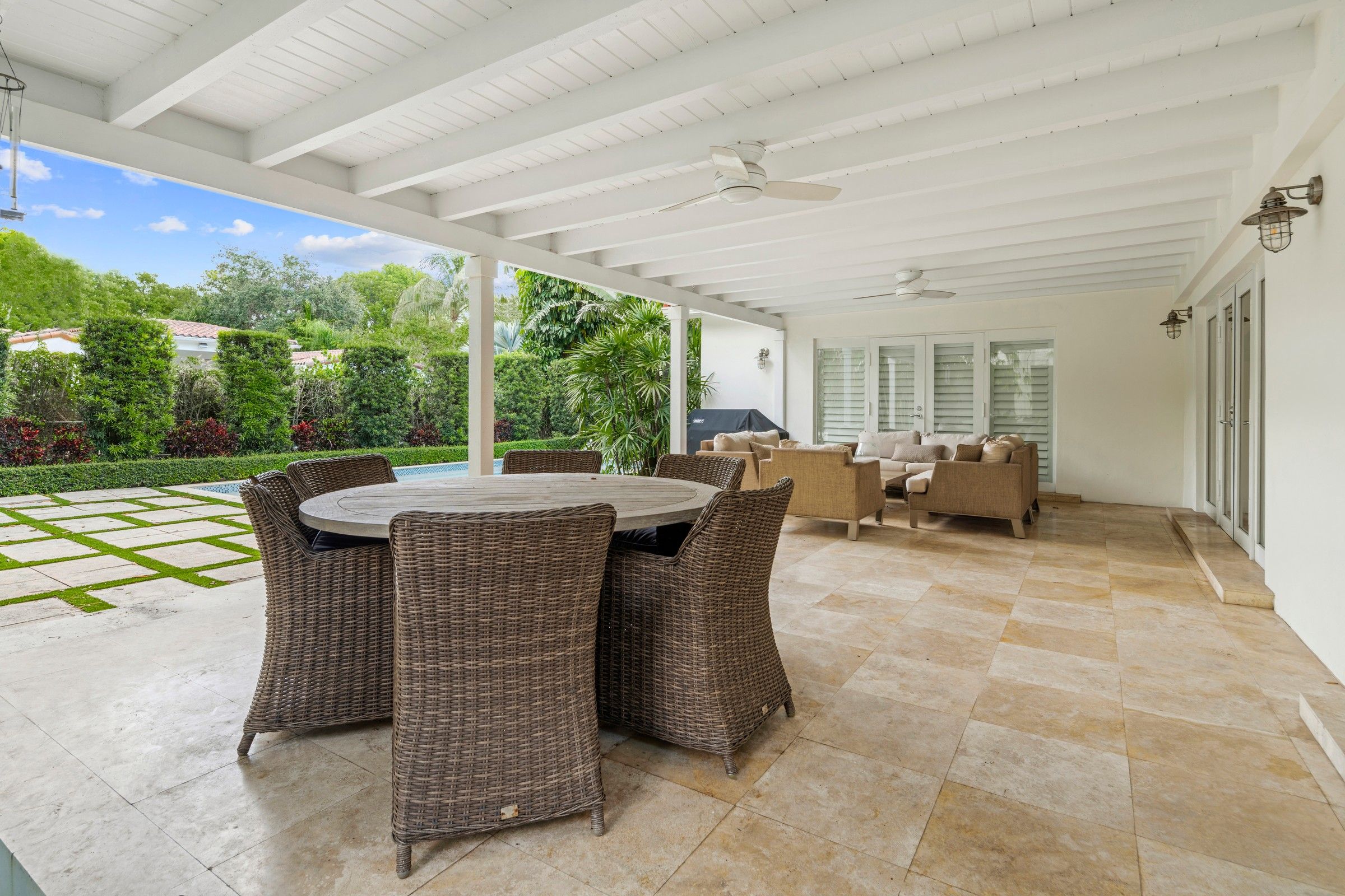 1111 Placetas Avenue Coral Gables FL 33146