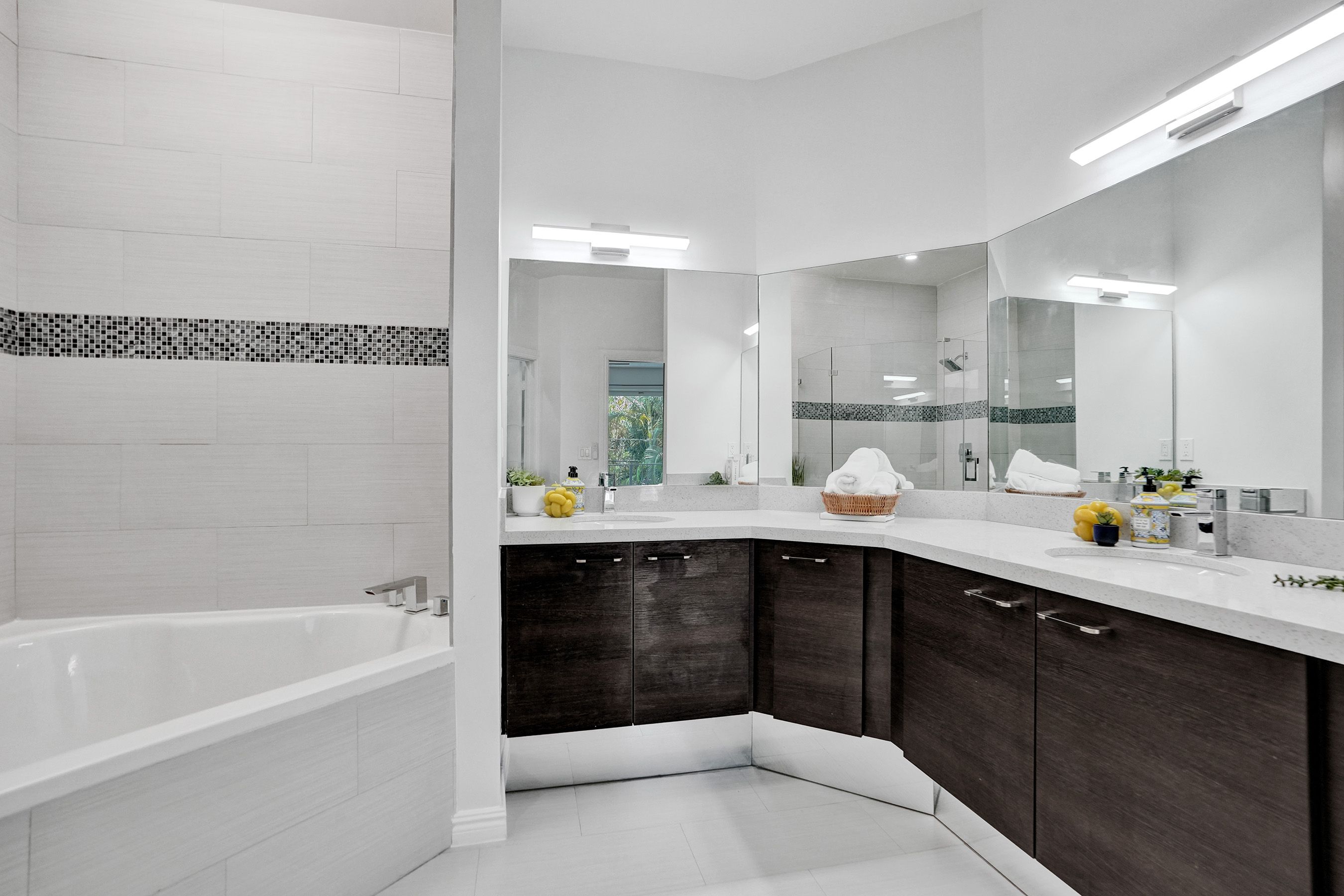 2708 NE 30th Place Fort Lauderdale FL 33306