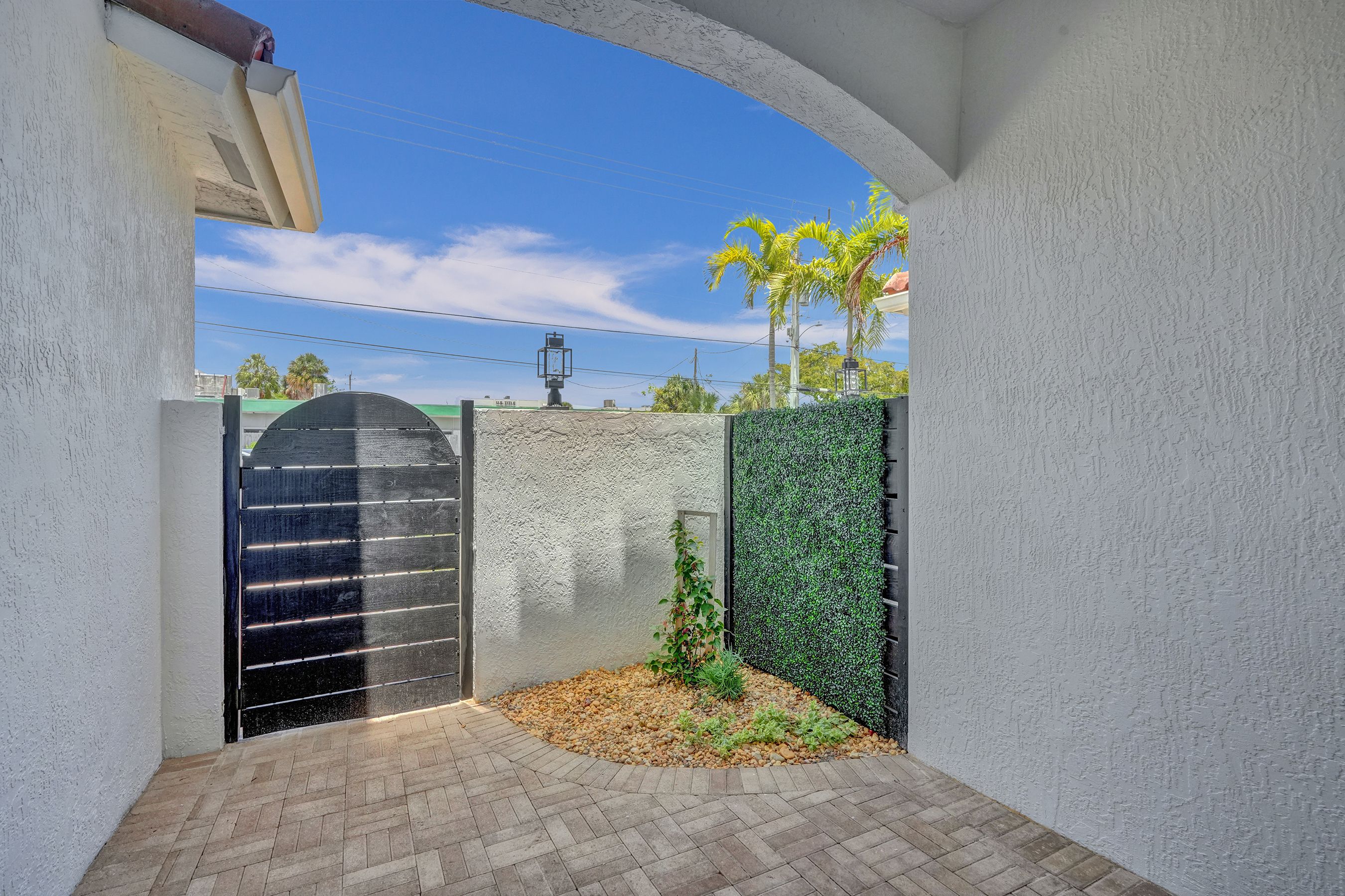 2708 NE 30th Place Fort Lauderdale FL 33306