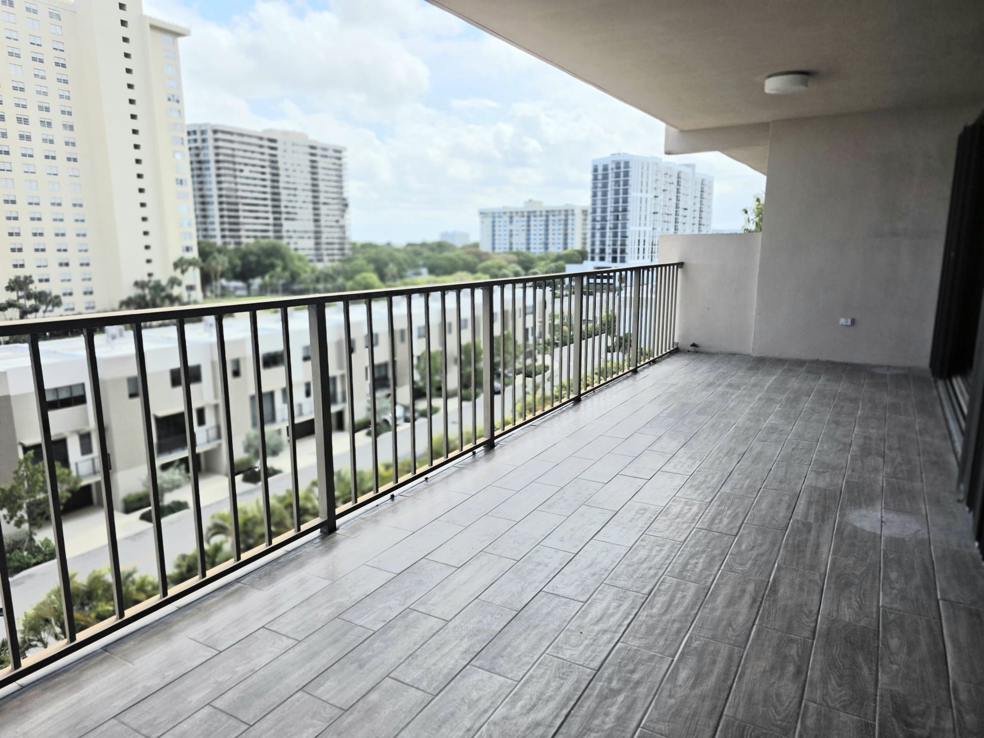 1800 NE 114th Street Miami FL 33181
