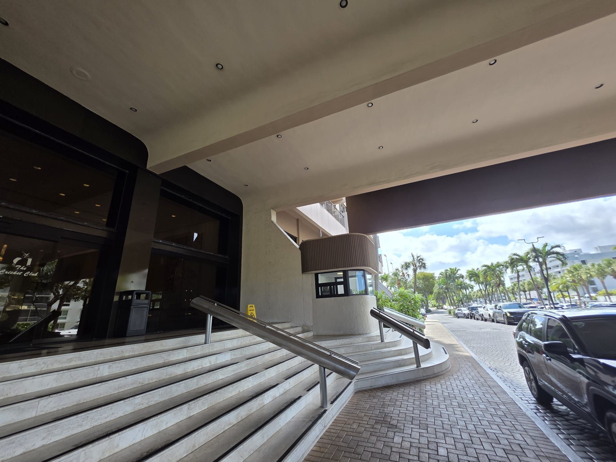 1800 NE 114th Street Miami FL 33181