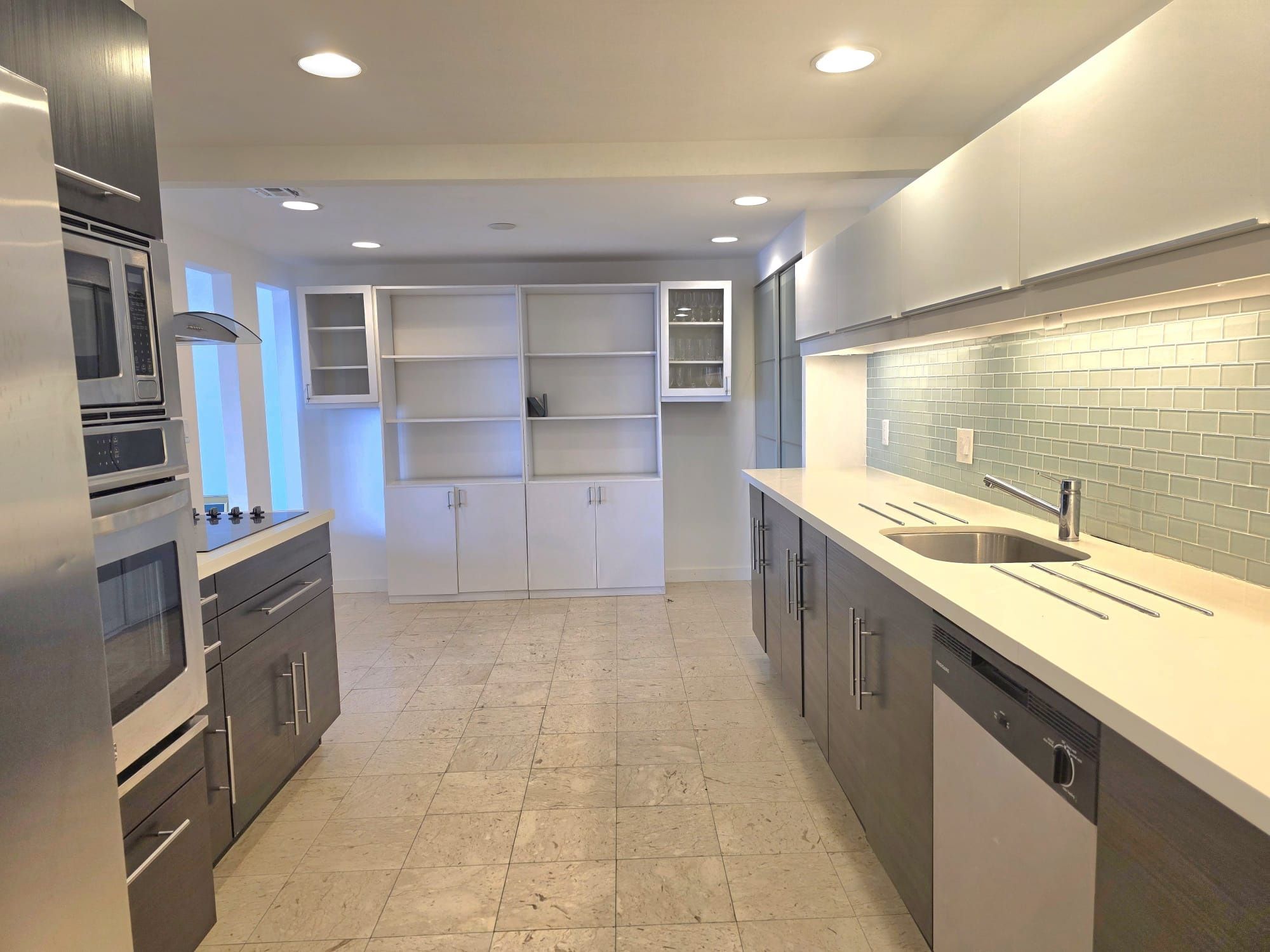1800 NE 114th Street Miami FL 33181