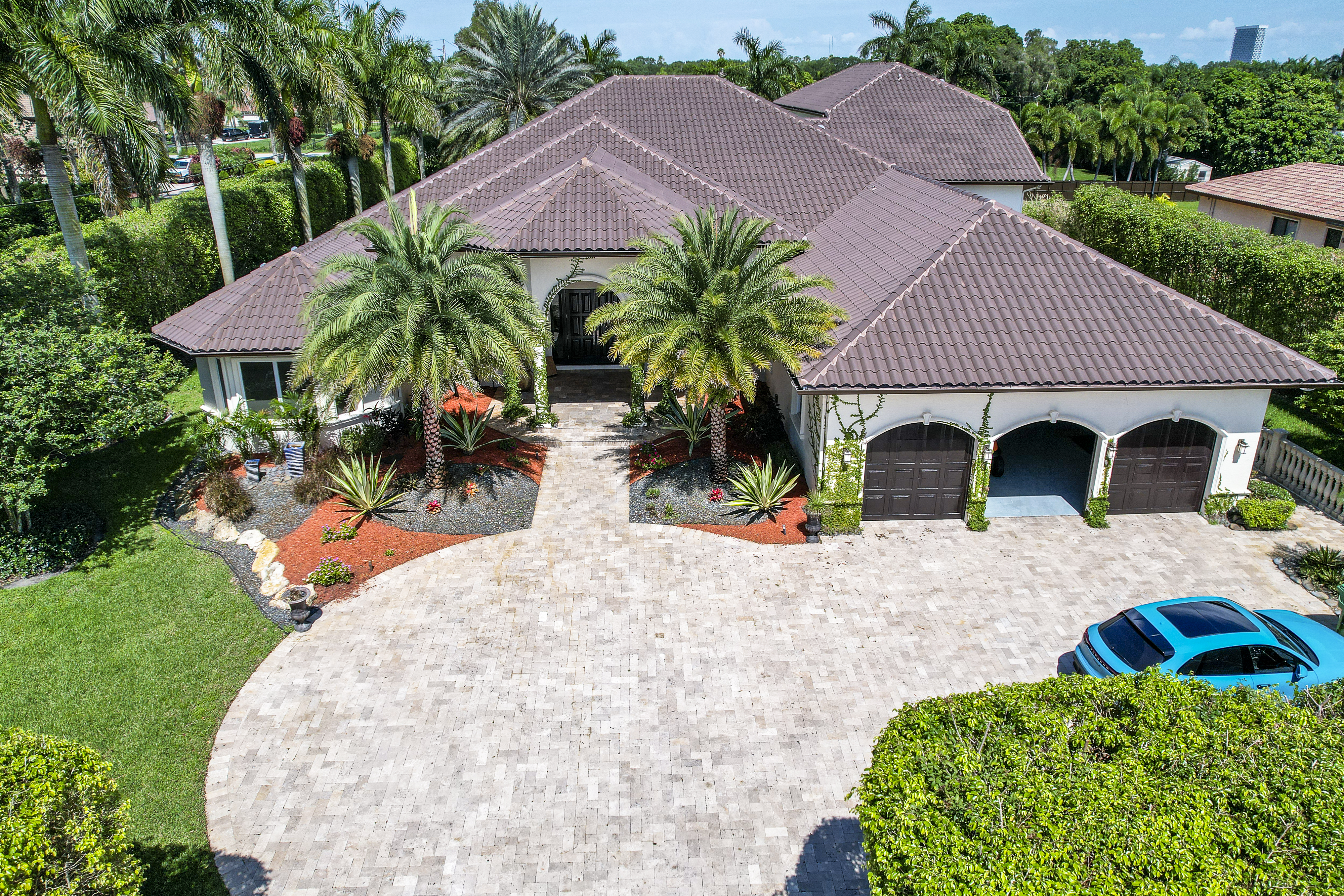 1203 NW 121st Avenue Plantation FL 33323