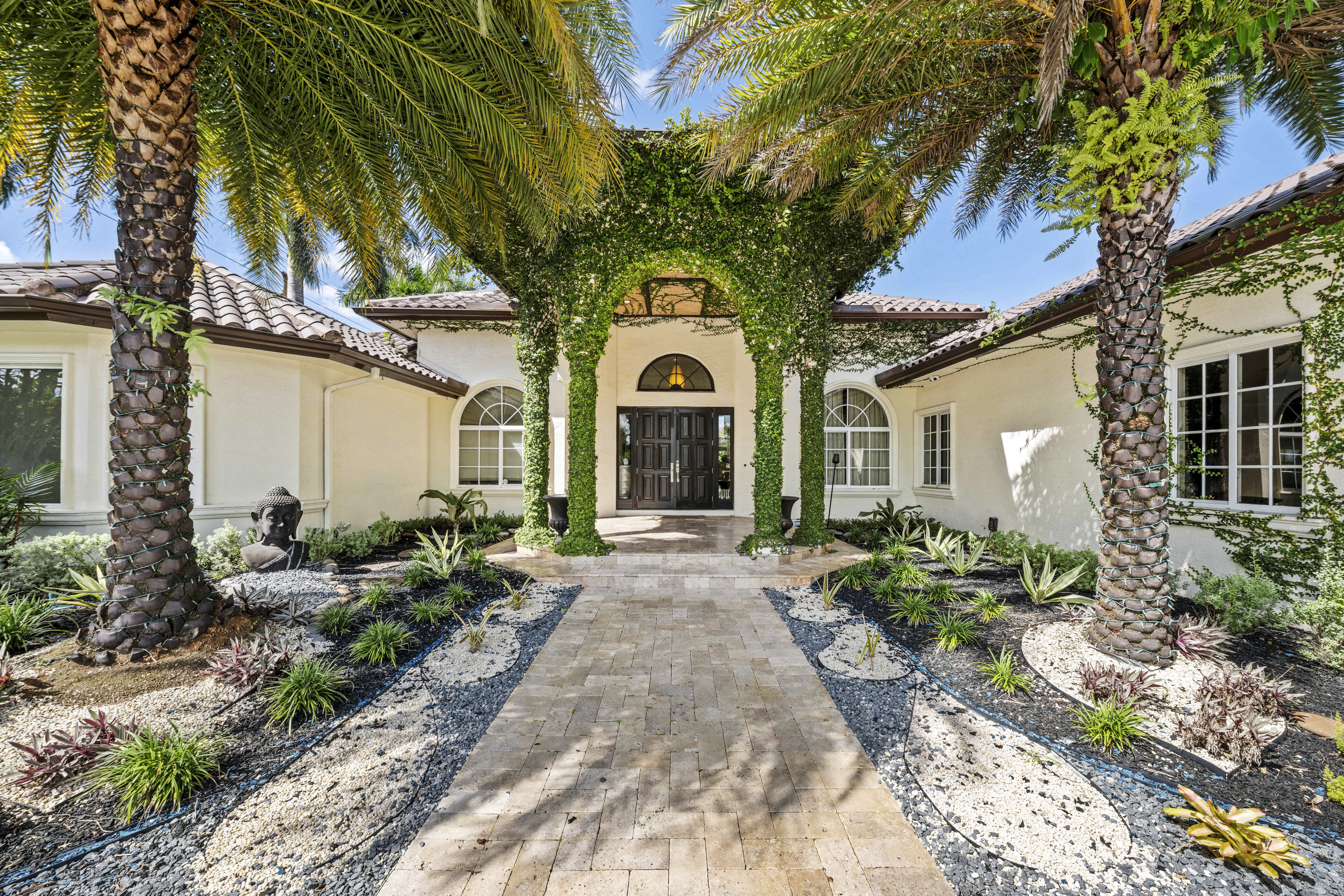 1203 NW 121st Avenue Plantation FL 33323