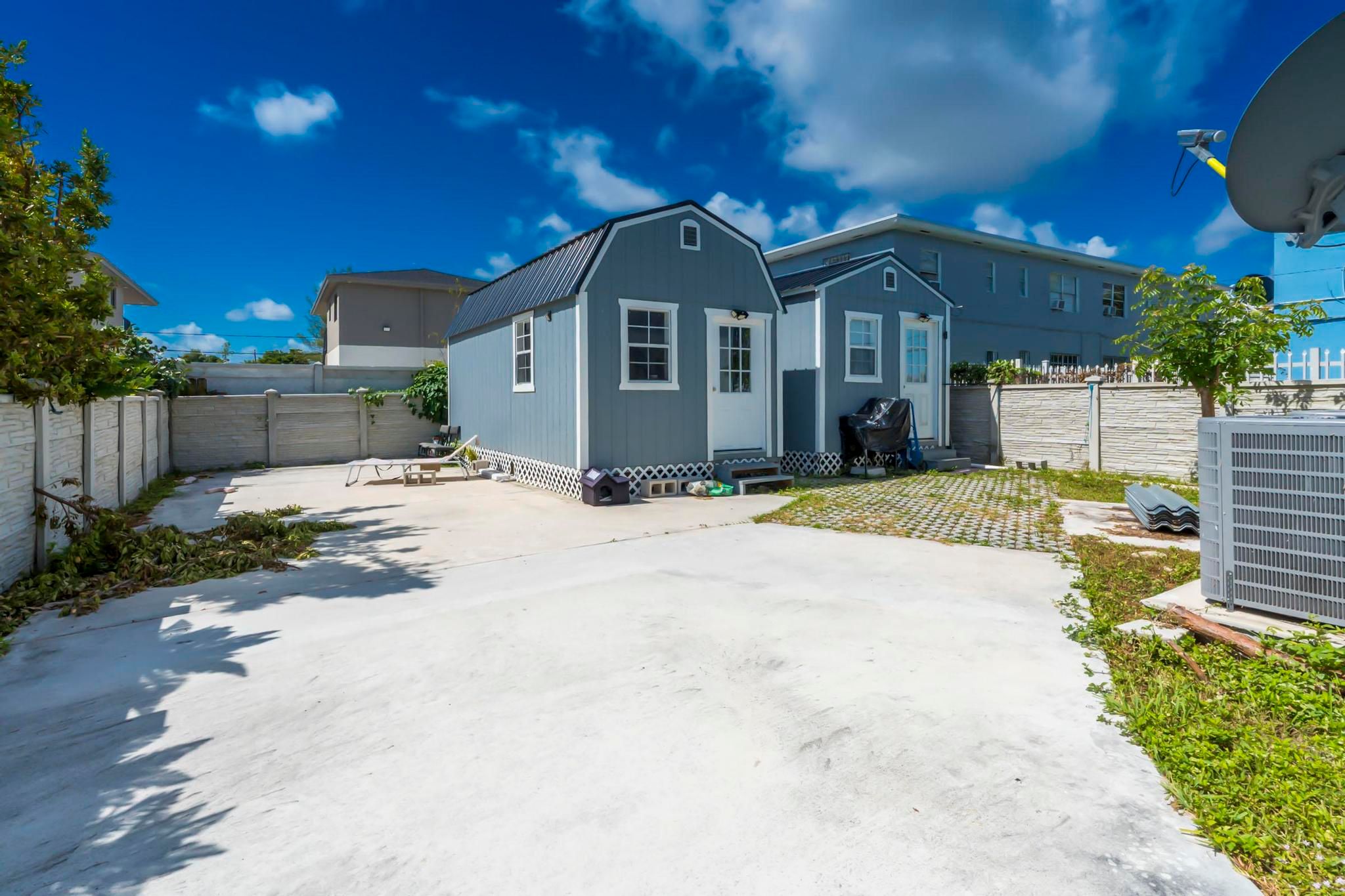 1180 NW 67th Street Miami FL 33150