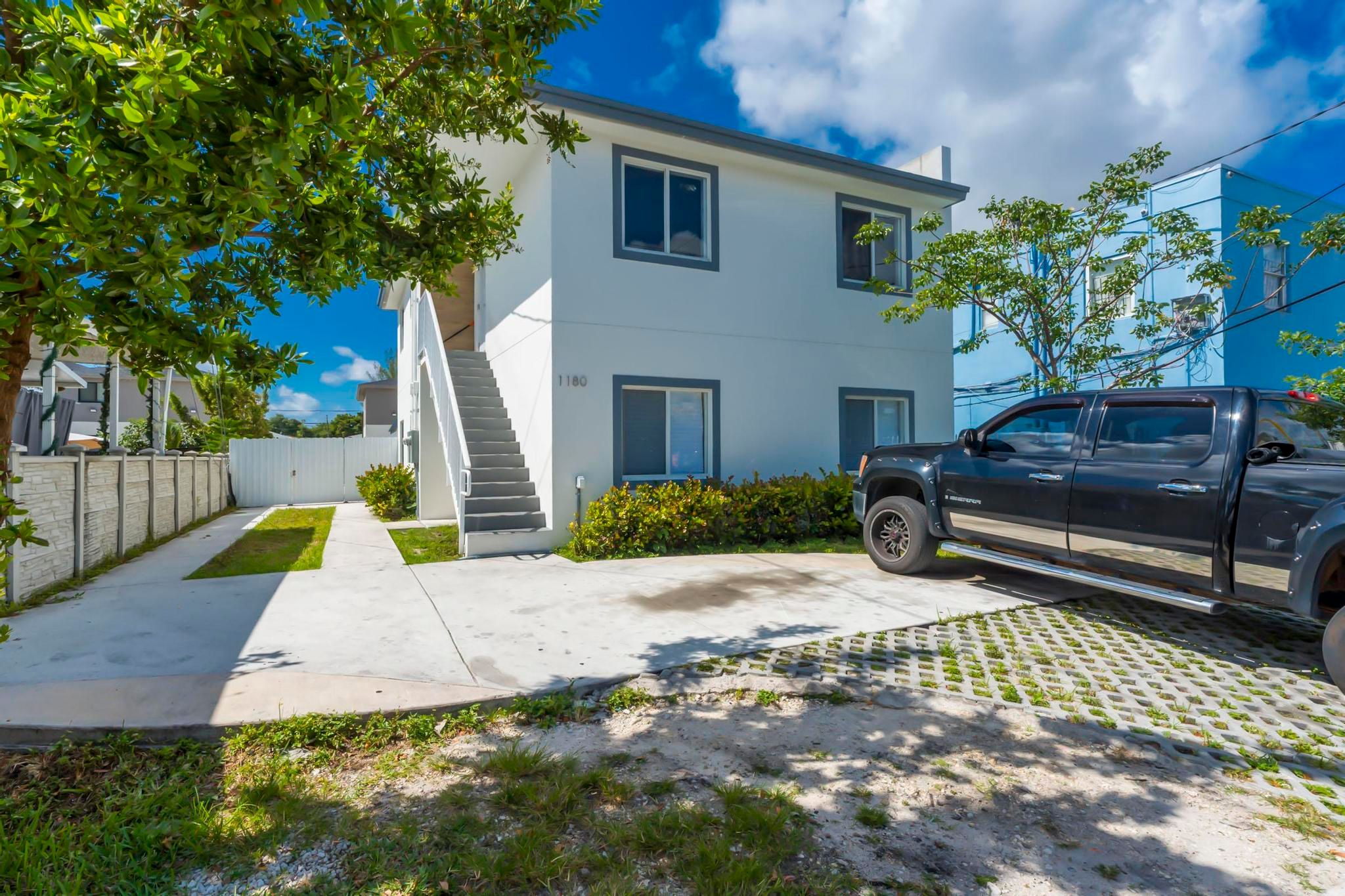 1180 NW 67th Street Miami FL 33150