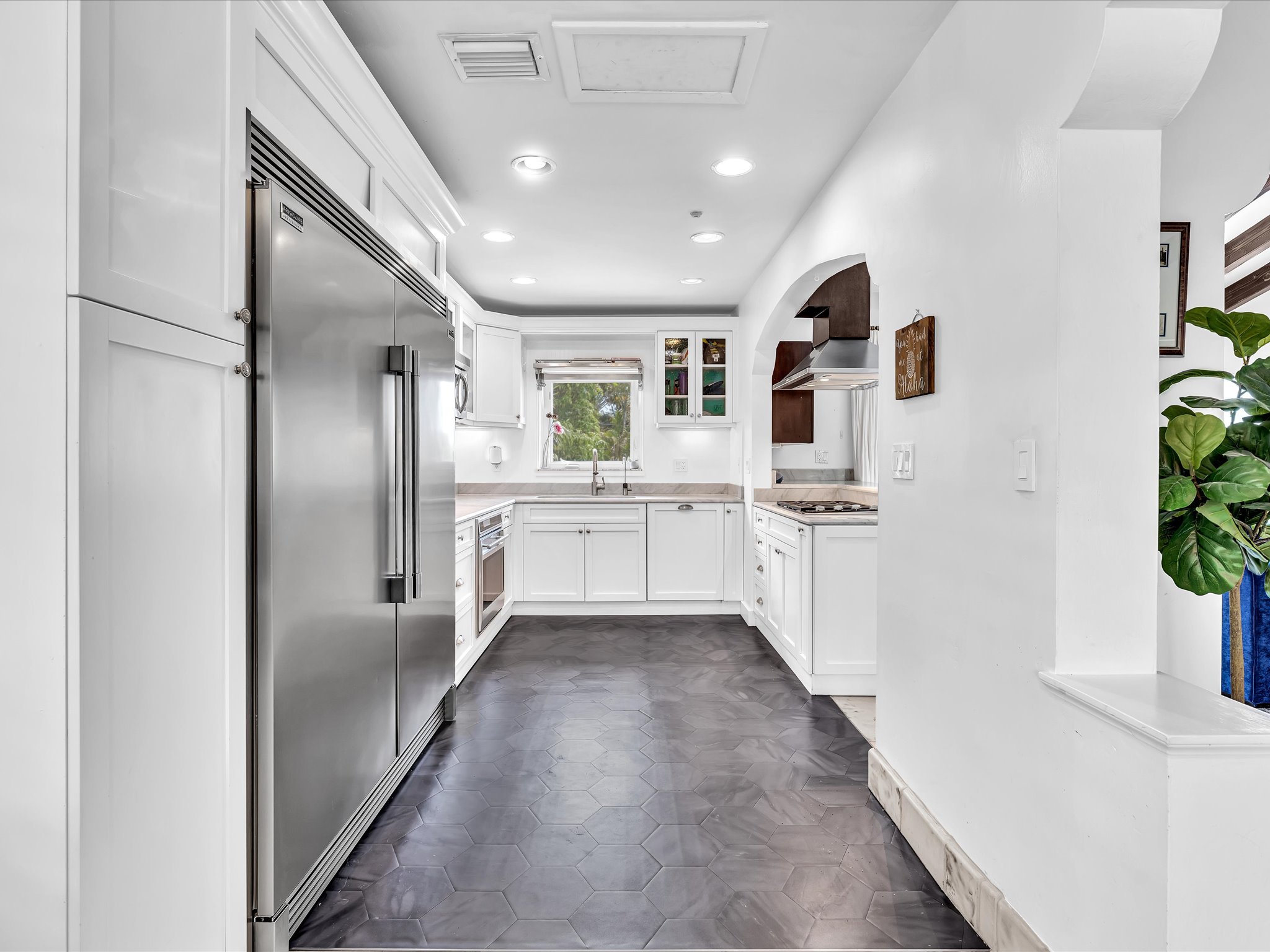 744 NE 18th Avenue Fort Lauderdale FL 33304