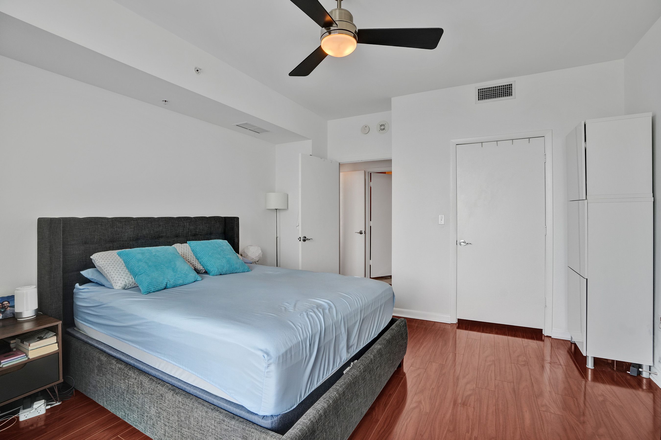 253 NE 2nd Street Miami FL 33132