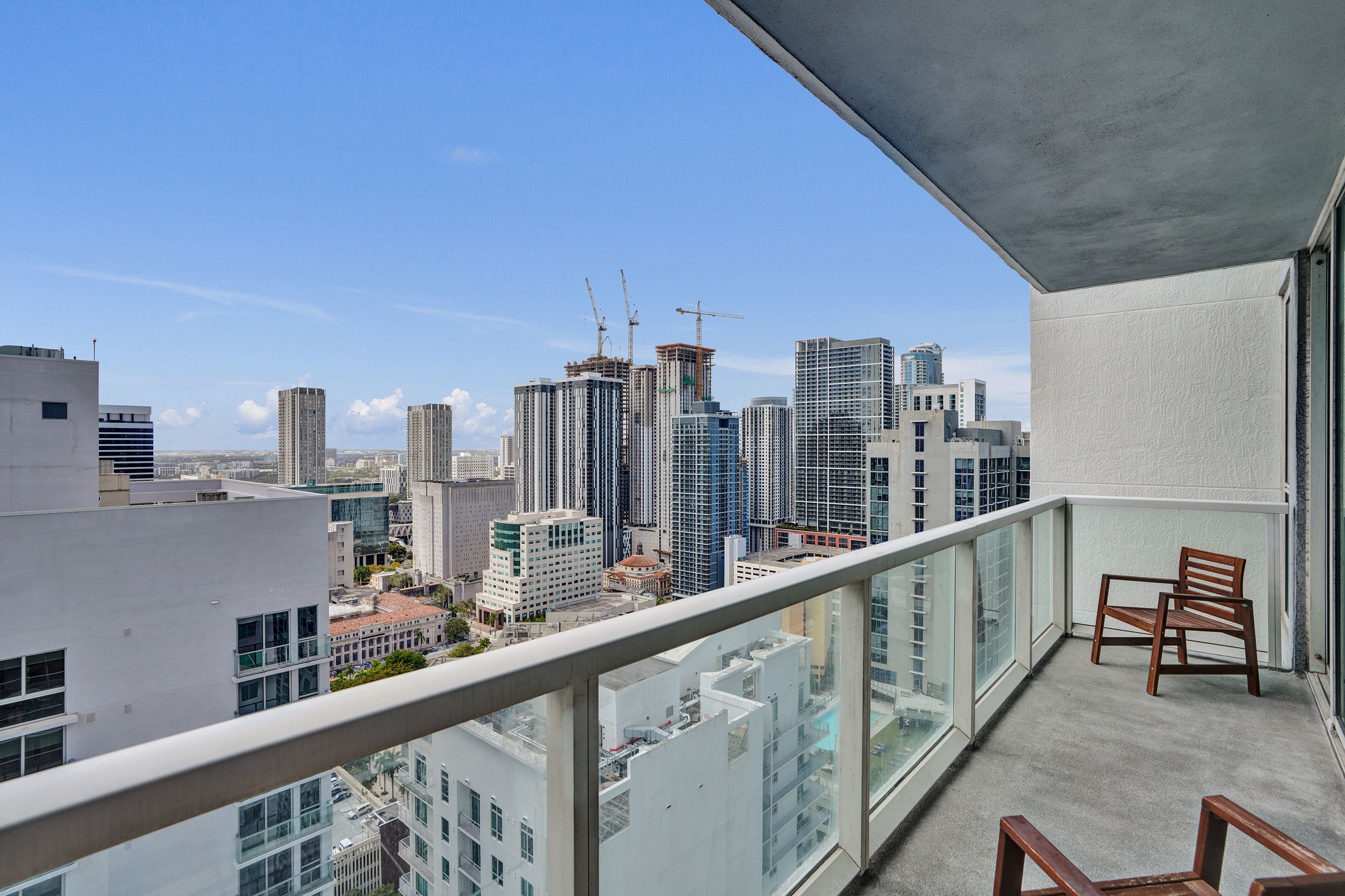 253 NE 2nd Street Miami FL 33132