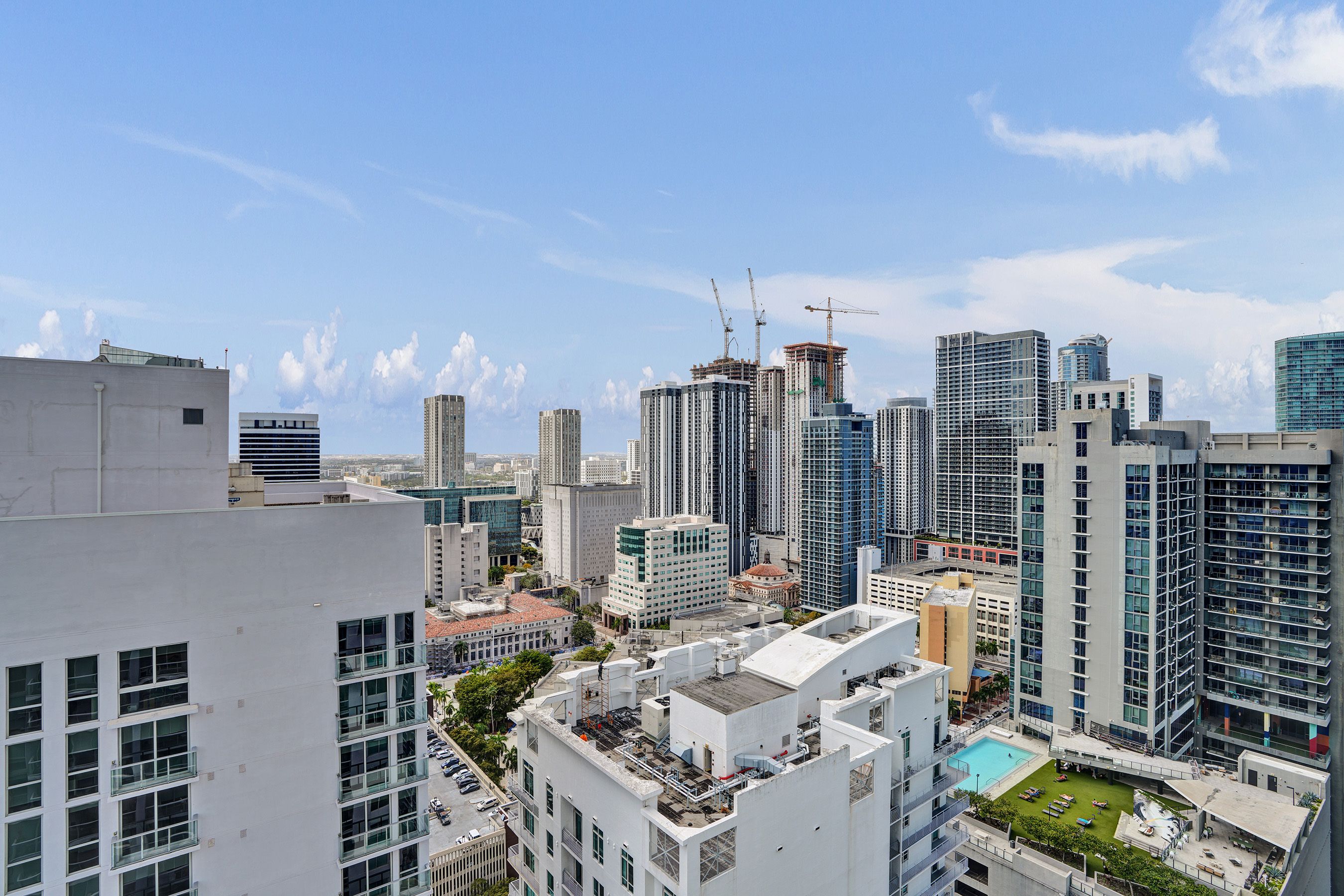 253 NE 2nd Street Miami FL 33132