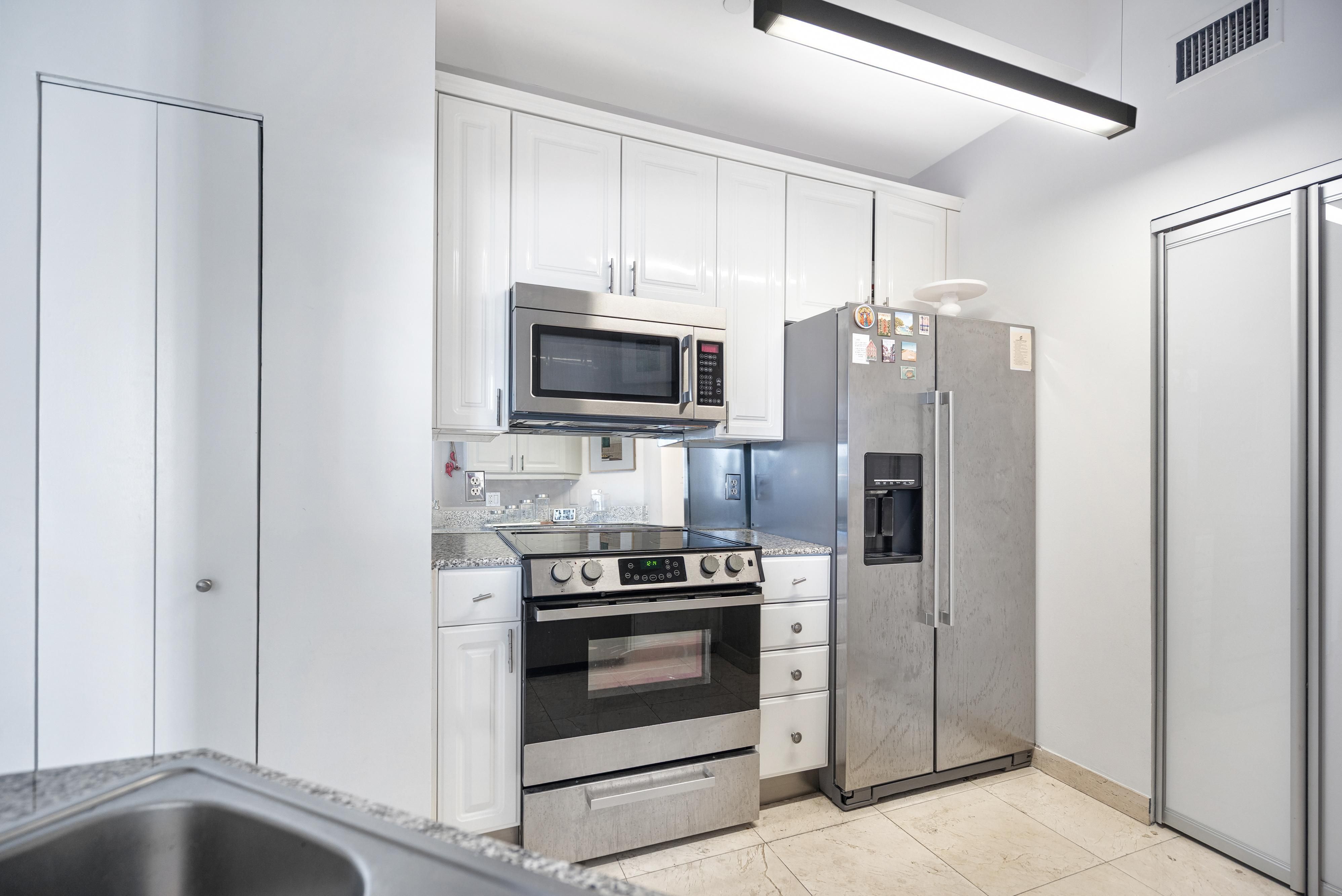 888 Brickell Key Drive Miami FL 33131