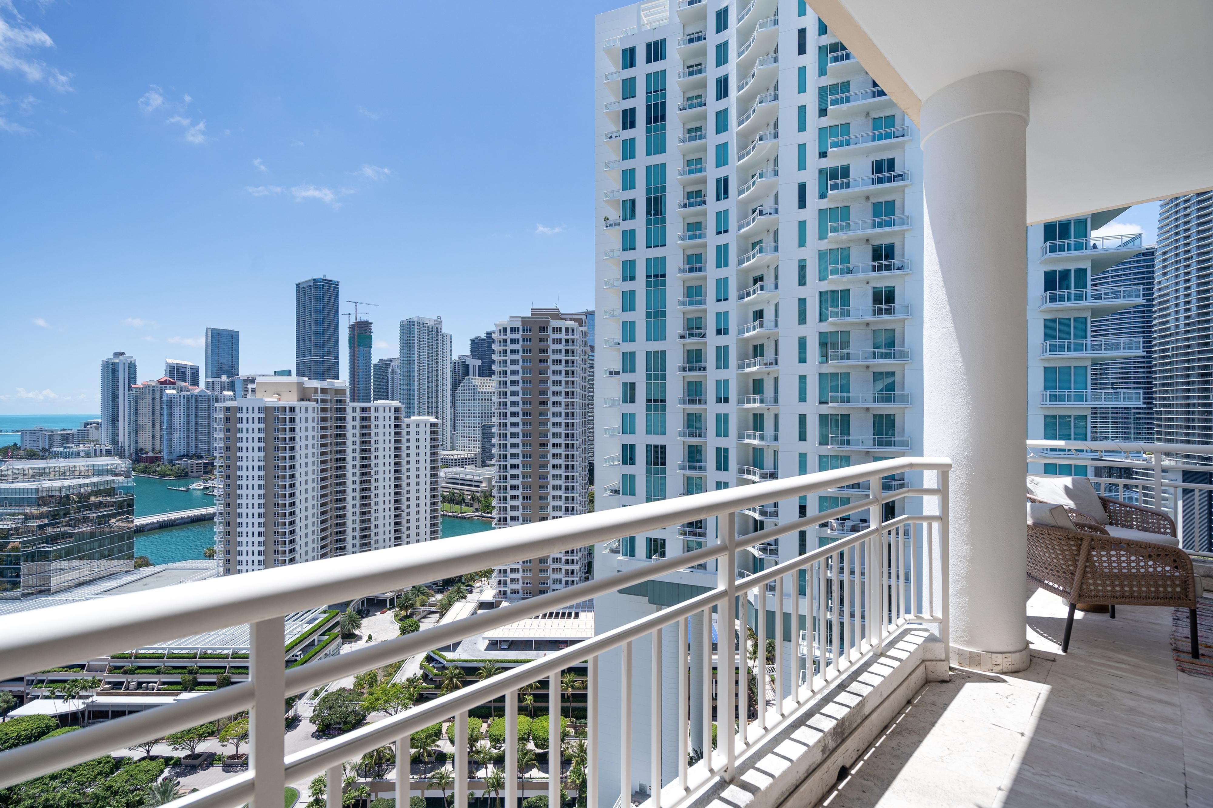 888 Brickell Key Drive Miami FL 33131