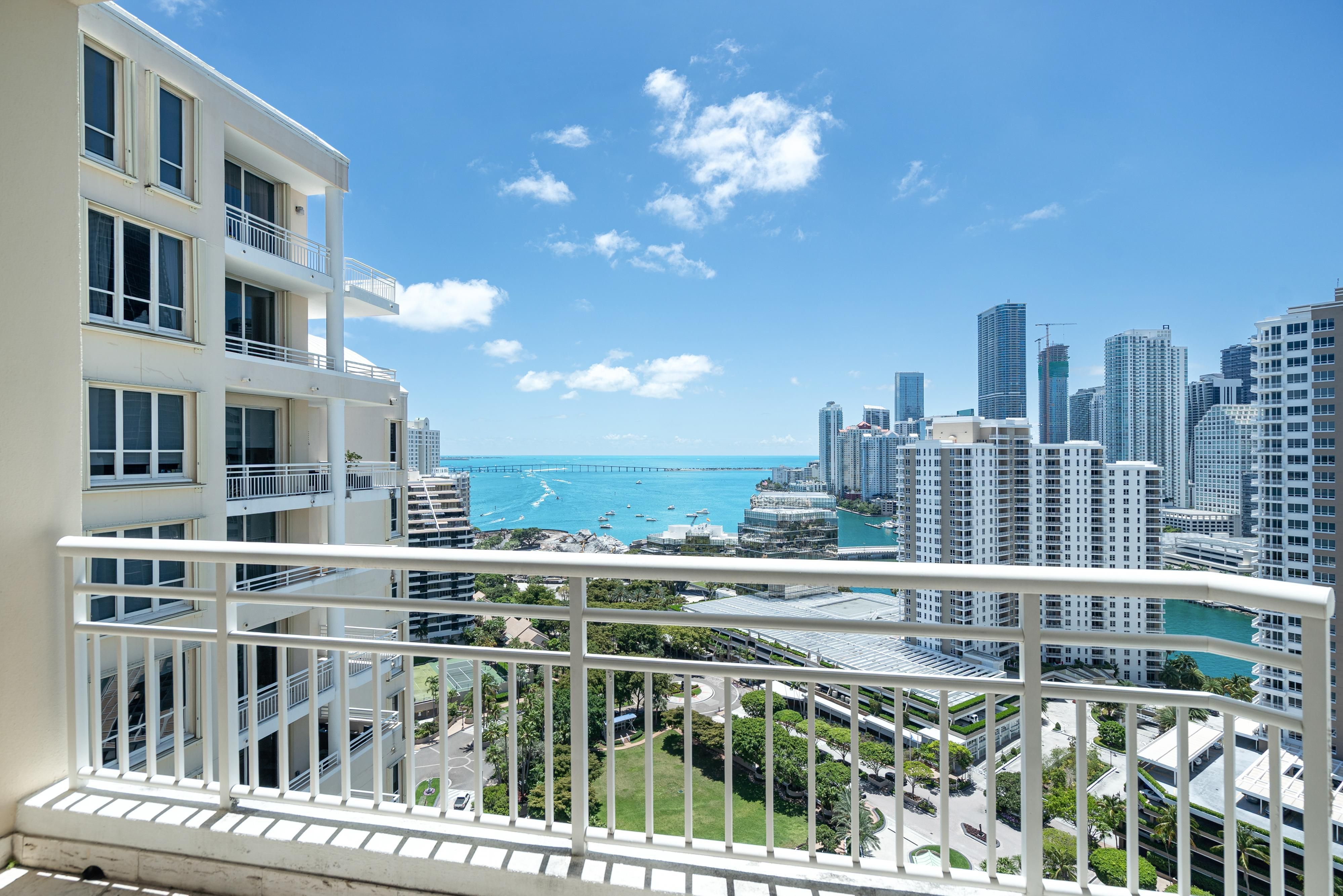 888 Brickell Key Drive Miami FL 33131
