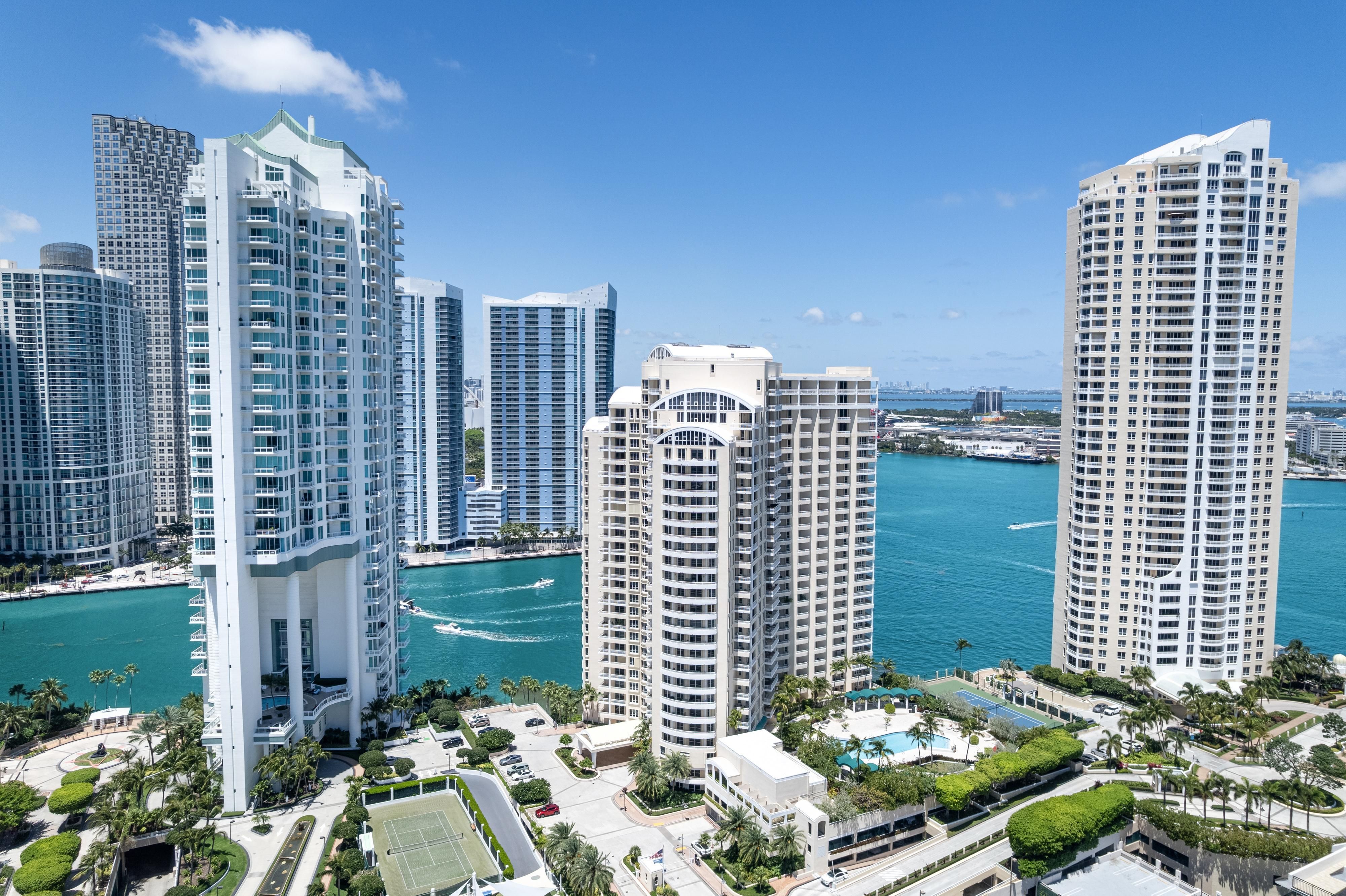 888 Brickell Key Drive Miami FL 33131