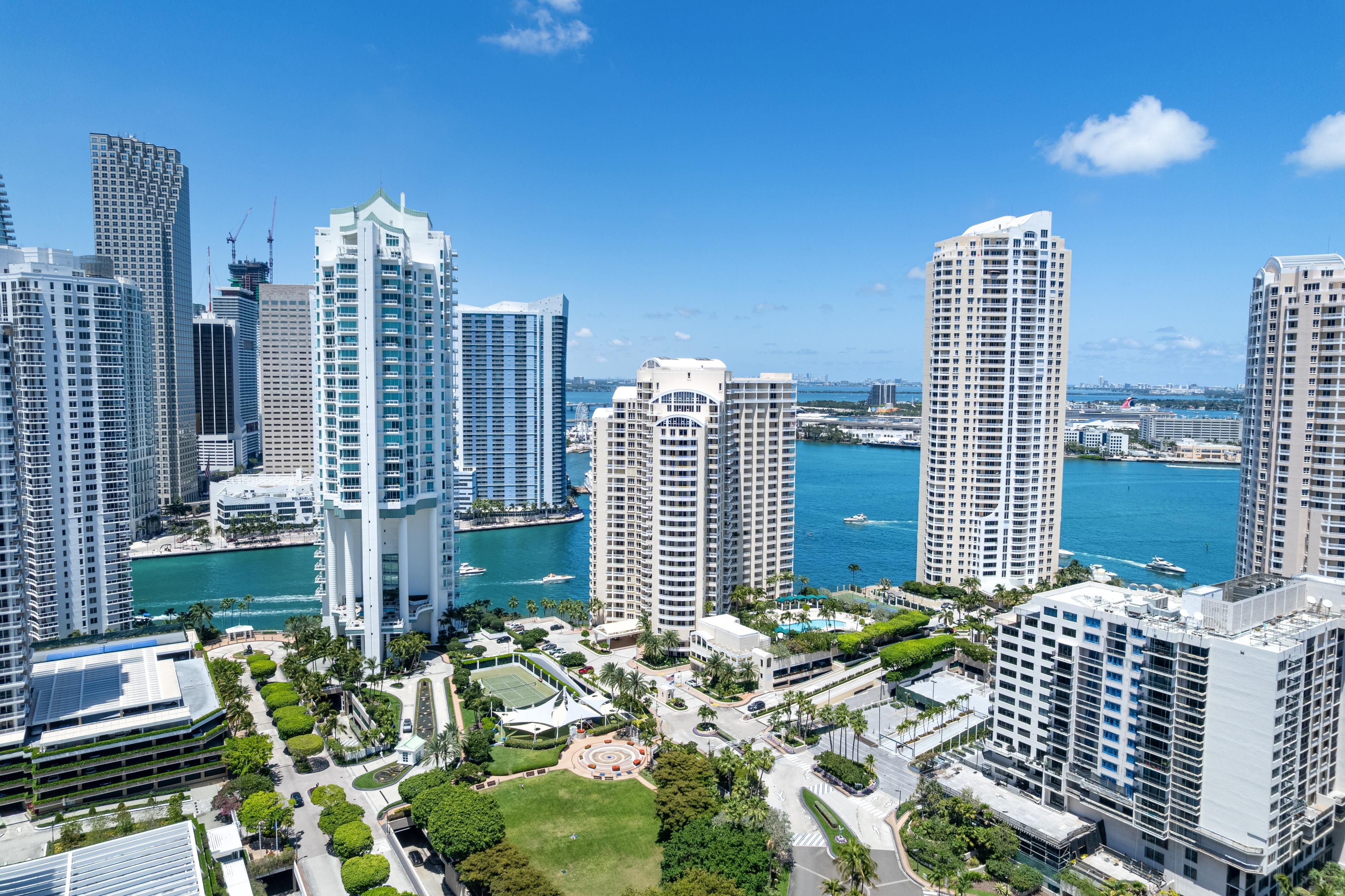 888 Brickell Key Drive Miami FL 33131