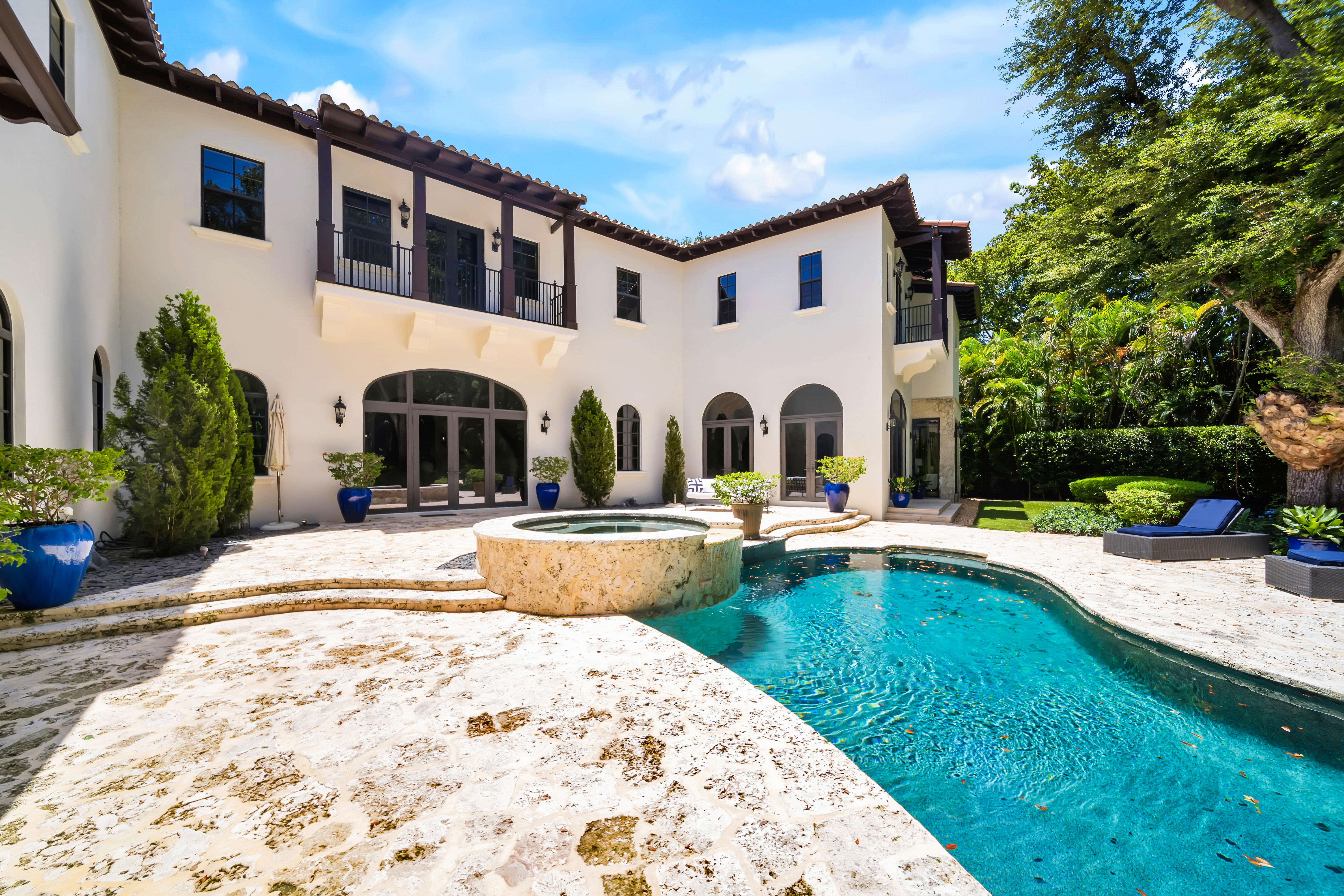 8301 SW 53rd Avenue Miami FL 33143