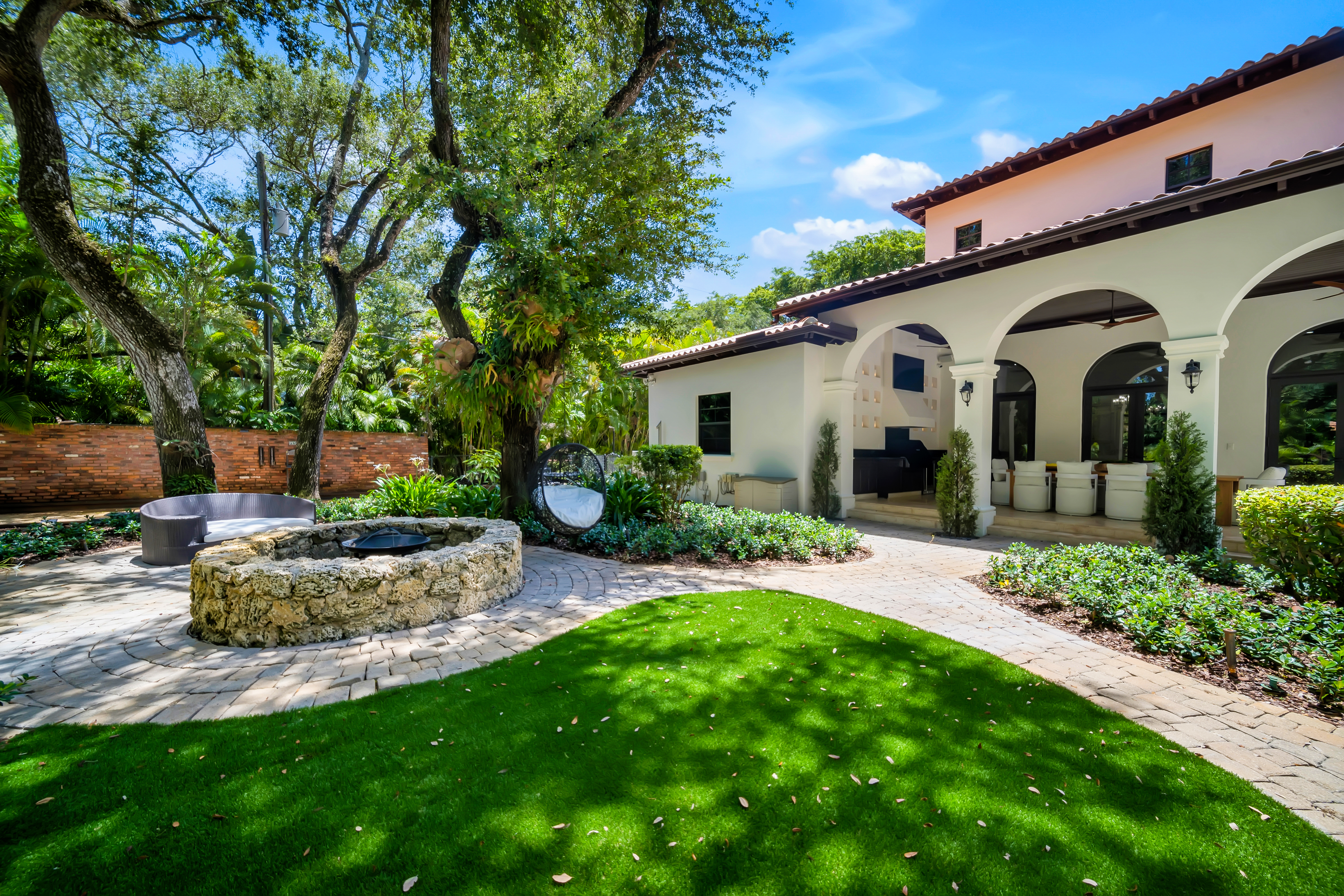 8301 SW 53rd Avenue Miami FL 33143