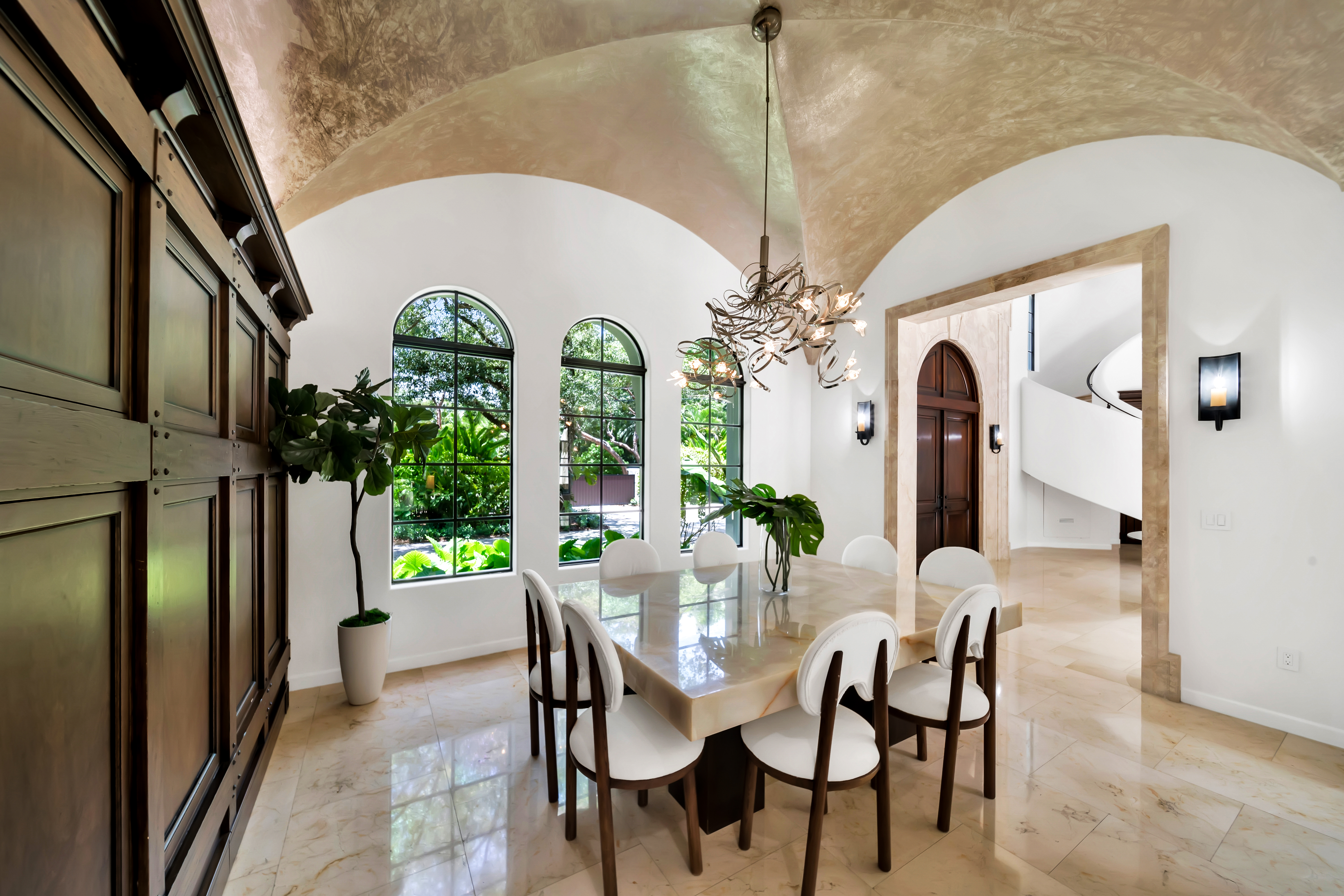 8301 SW 53rd Avenue Miami FL 33143