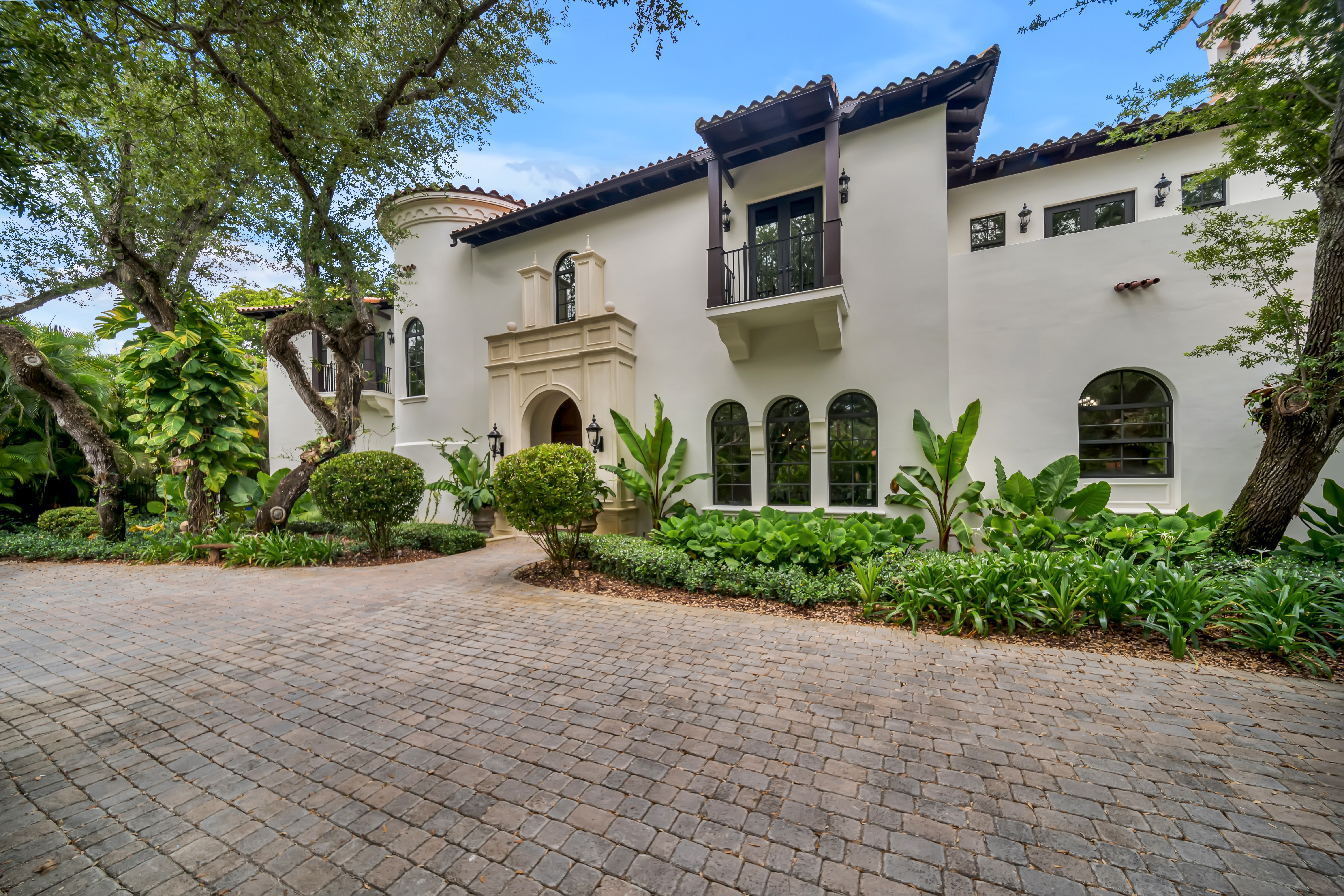 8301 SW 53rd Avenue Miami FL 33143