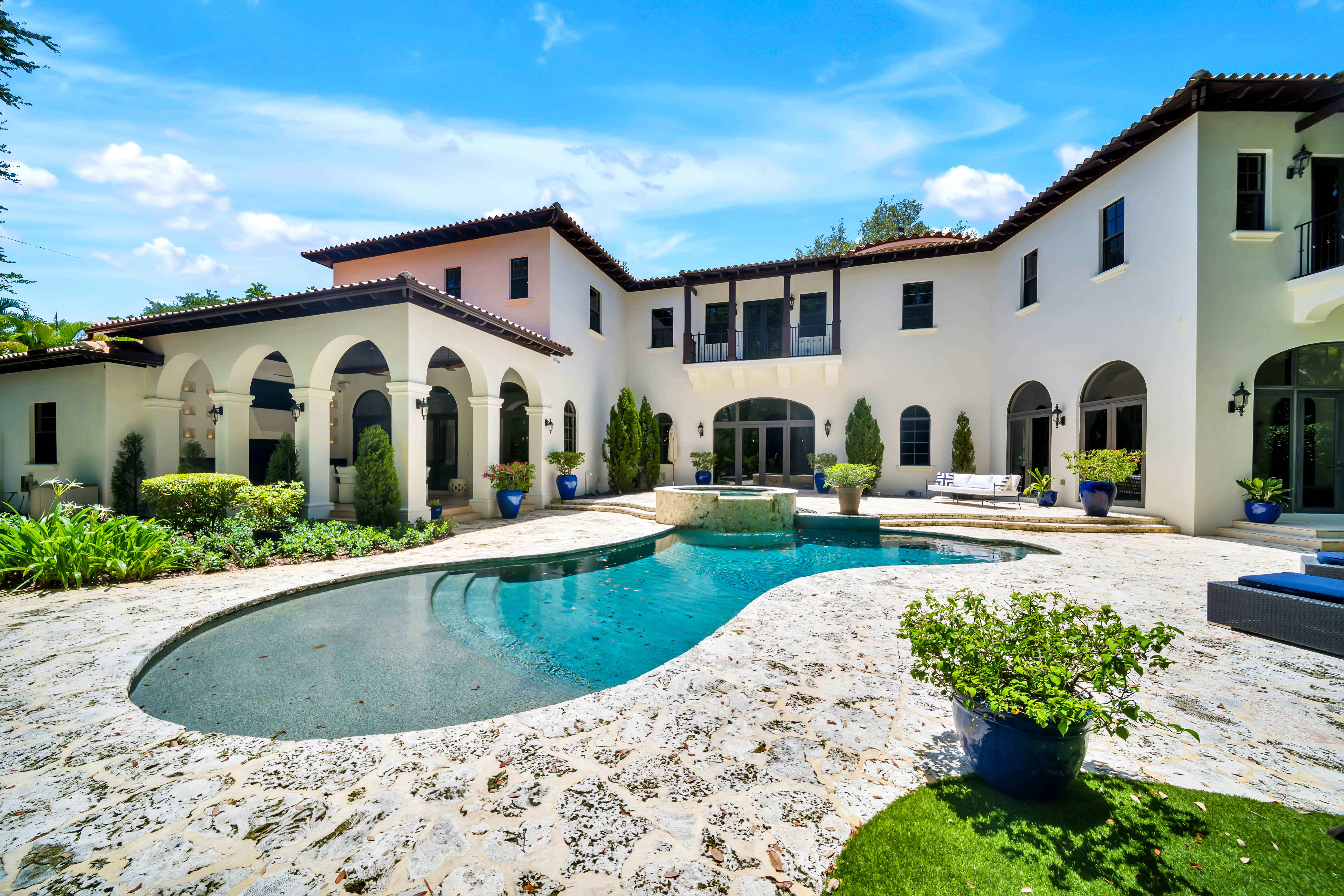 8301 SW 53rd Avenue Miami FL 33143