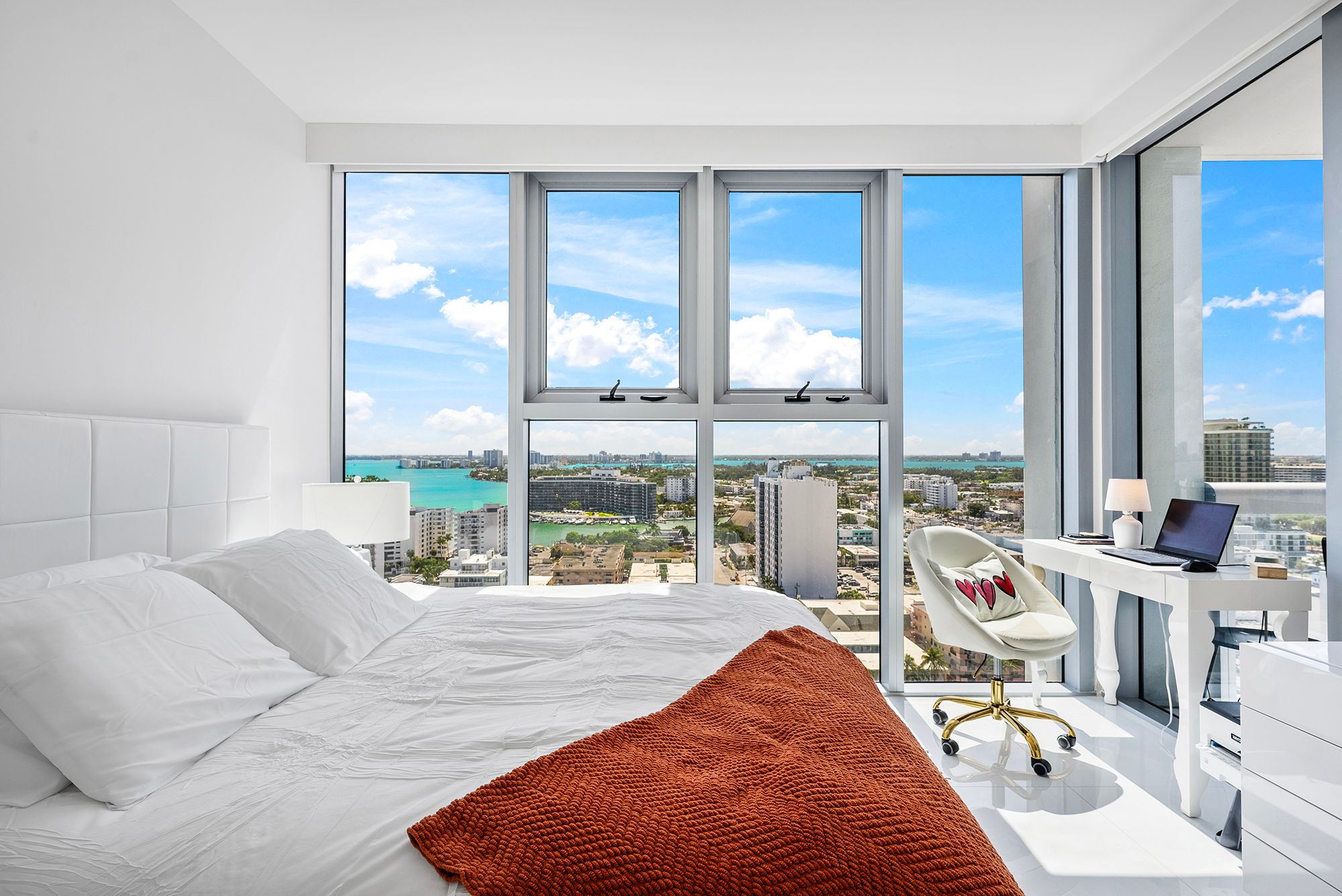 6899 Collins Avenue Miami Beach FL 33141