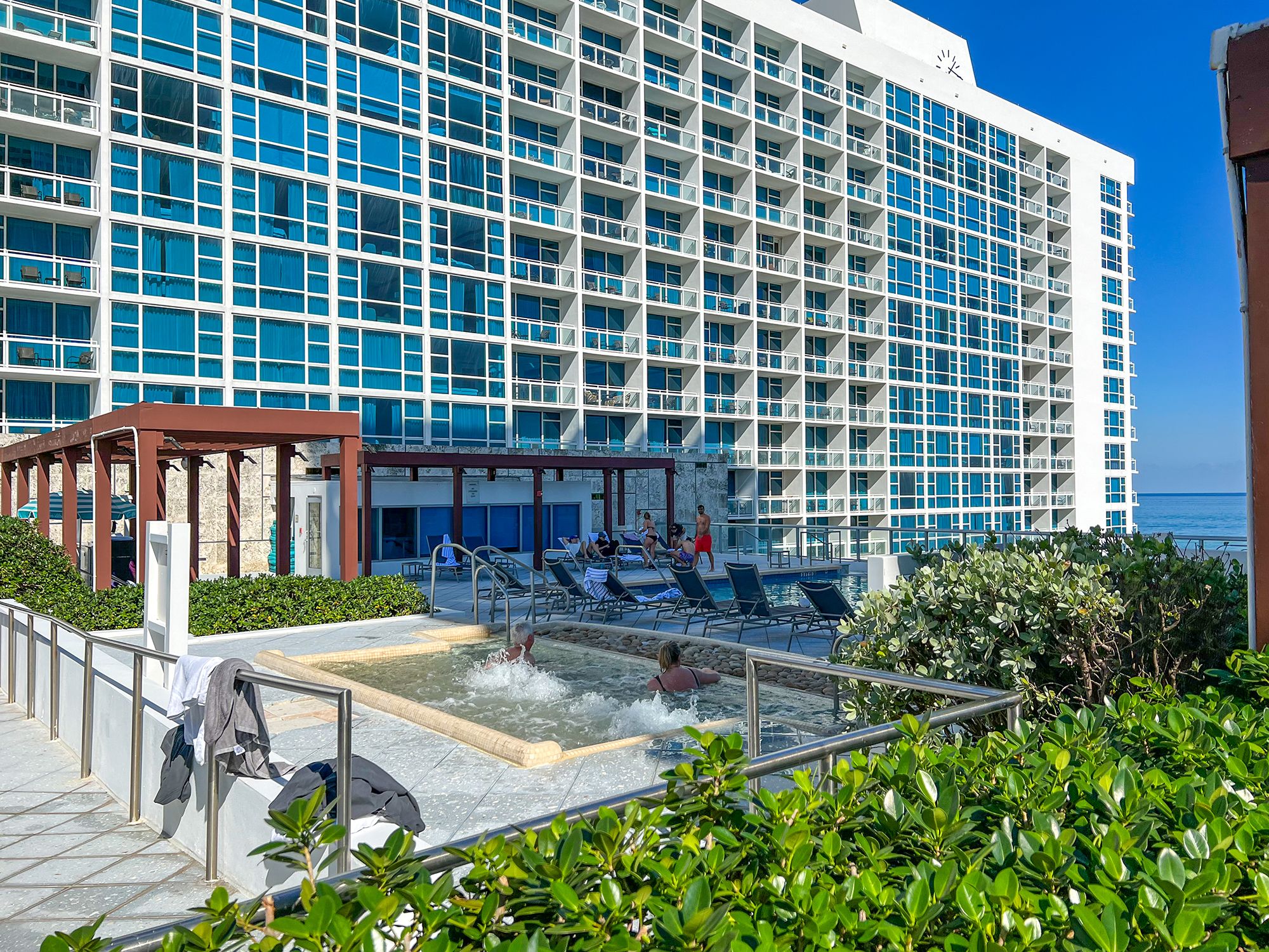 6899 Collins Avenue Miami Beach FL 33141