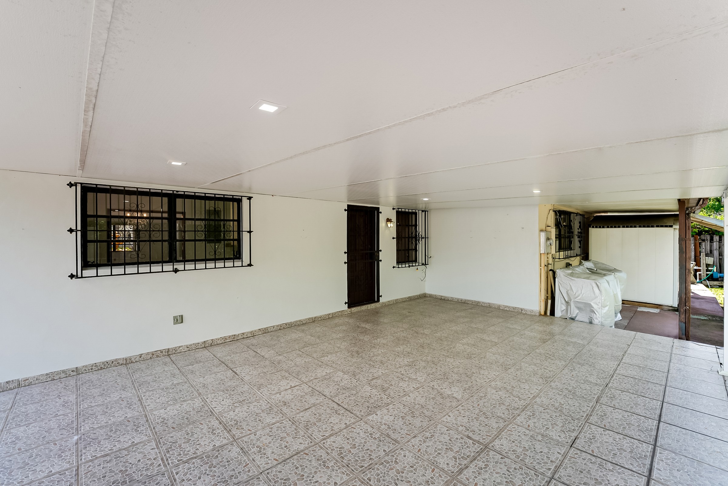 1735 SW 15th Street Miami FL 33145