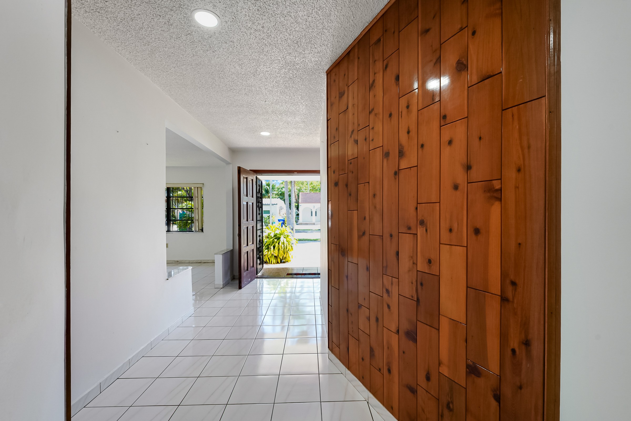 1735 SW 15th Street Miami FL 33145