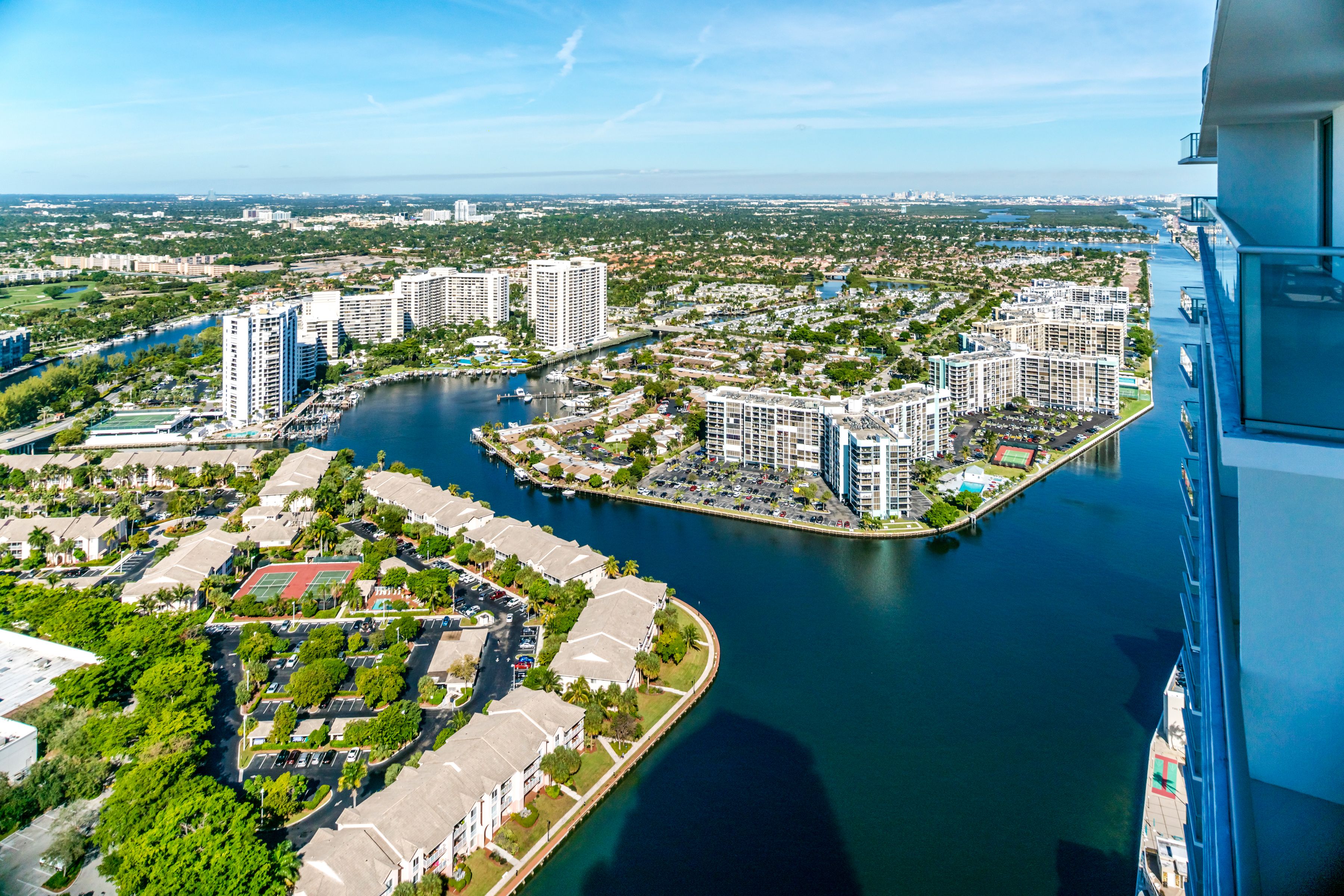 4010 S Ocean Drive Hollywood FL 33019
