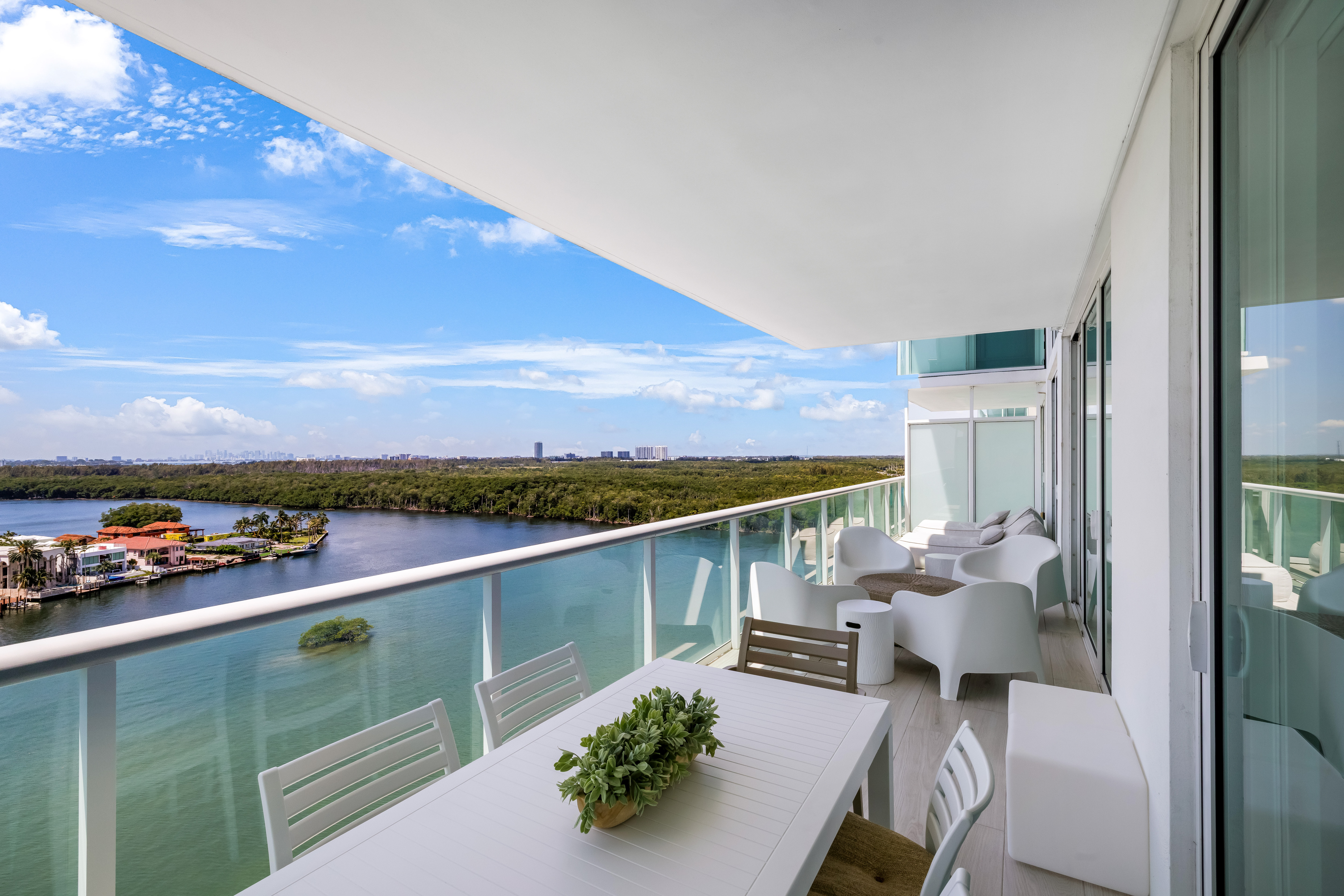 400 Sunny Isles Boulevard Sunny Isles Beach FL 33160