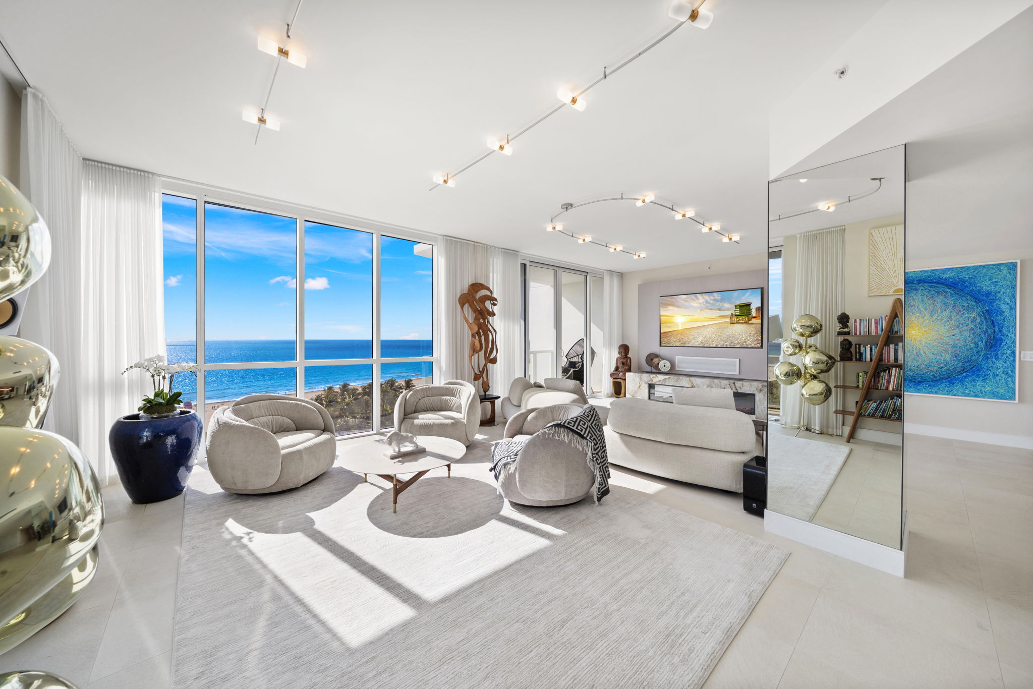 50 S Pointe Drive Miami Beach FL 33139