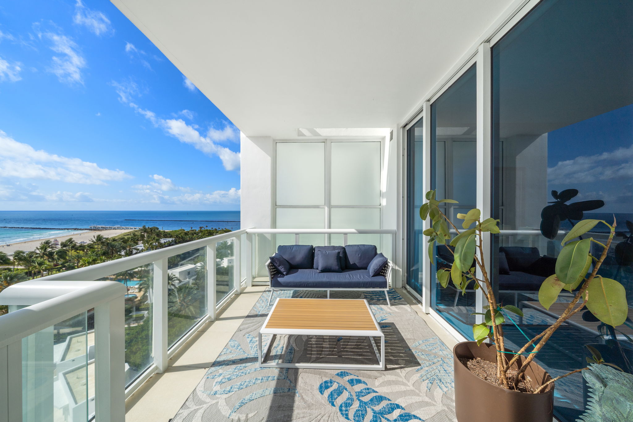 50 S Pointe Drive Miami Beach FL 33139