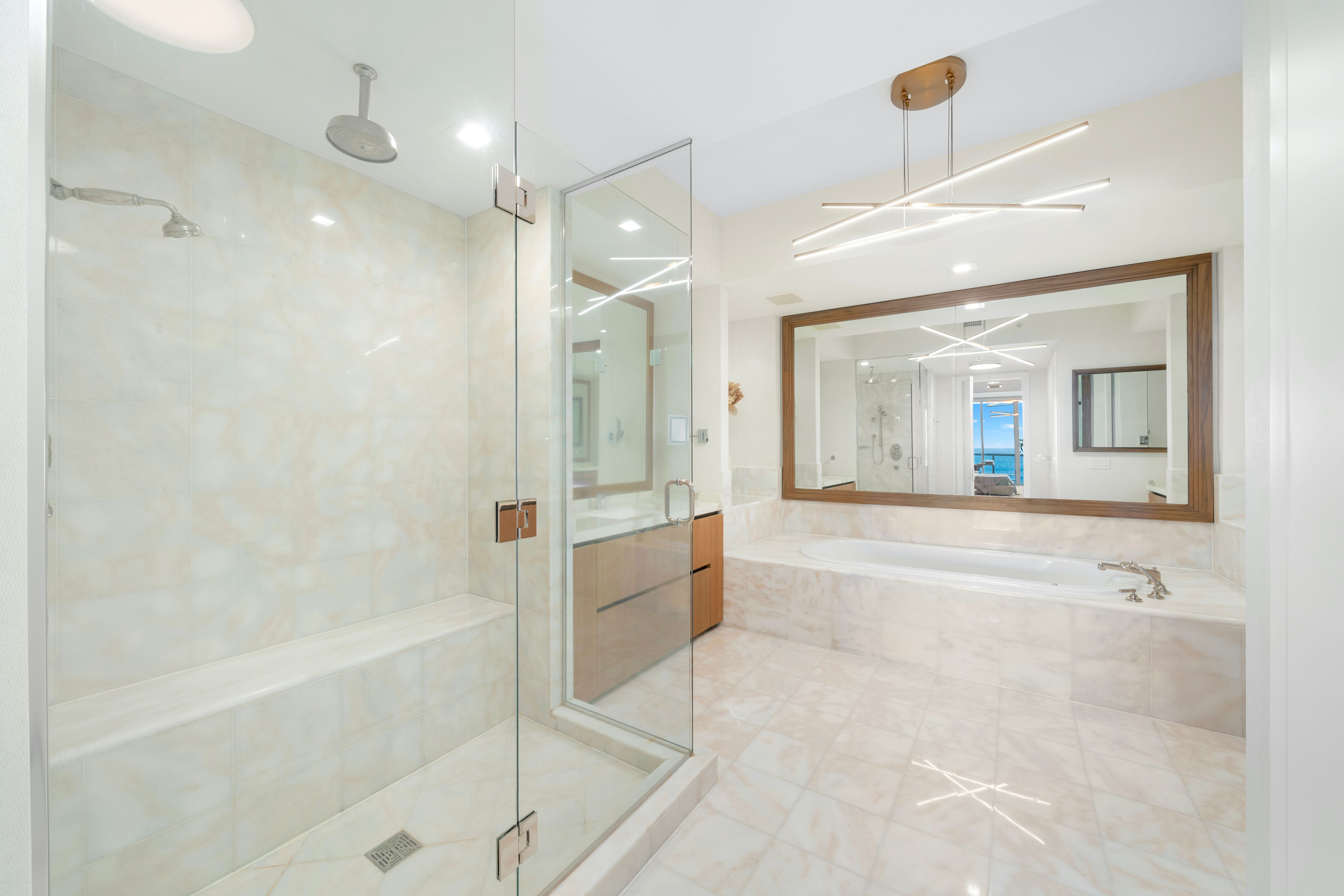 50 S Pointe Drive Miami Beach FL 33139