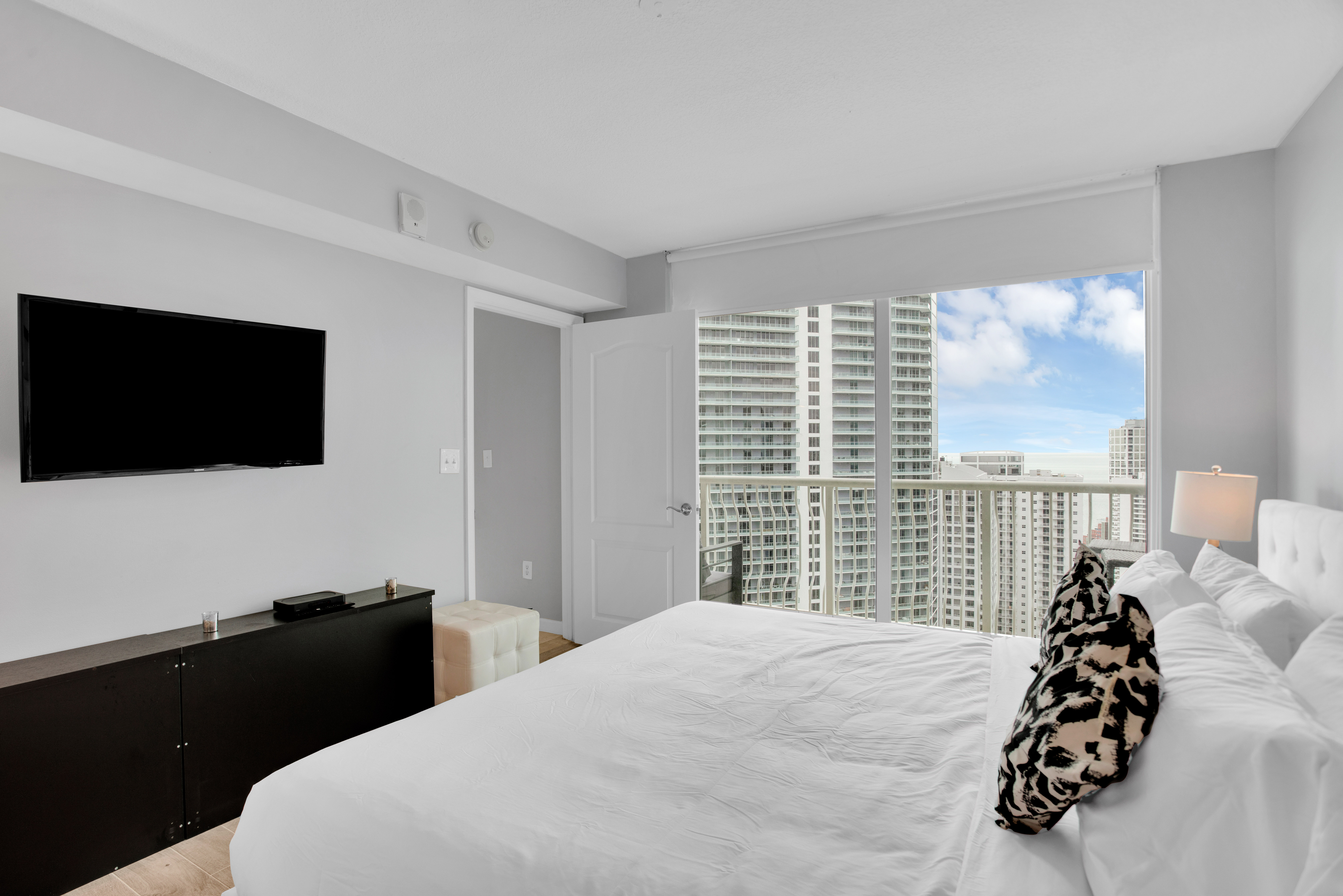 1200 Brickell Bay Drive Miami FL 33131