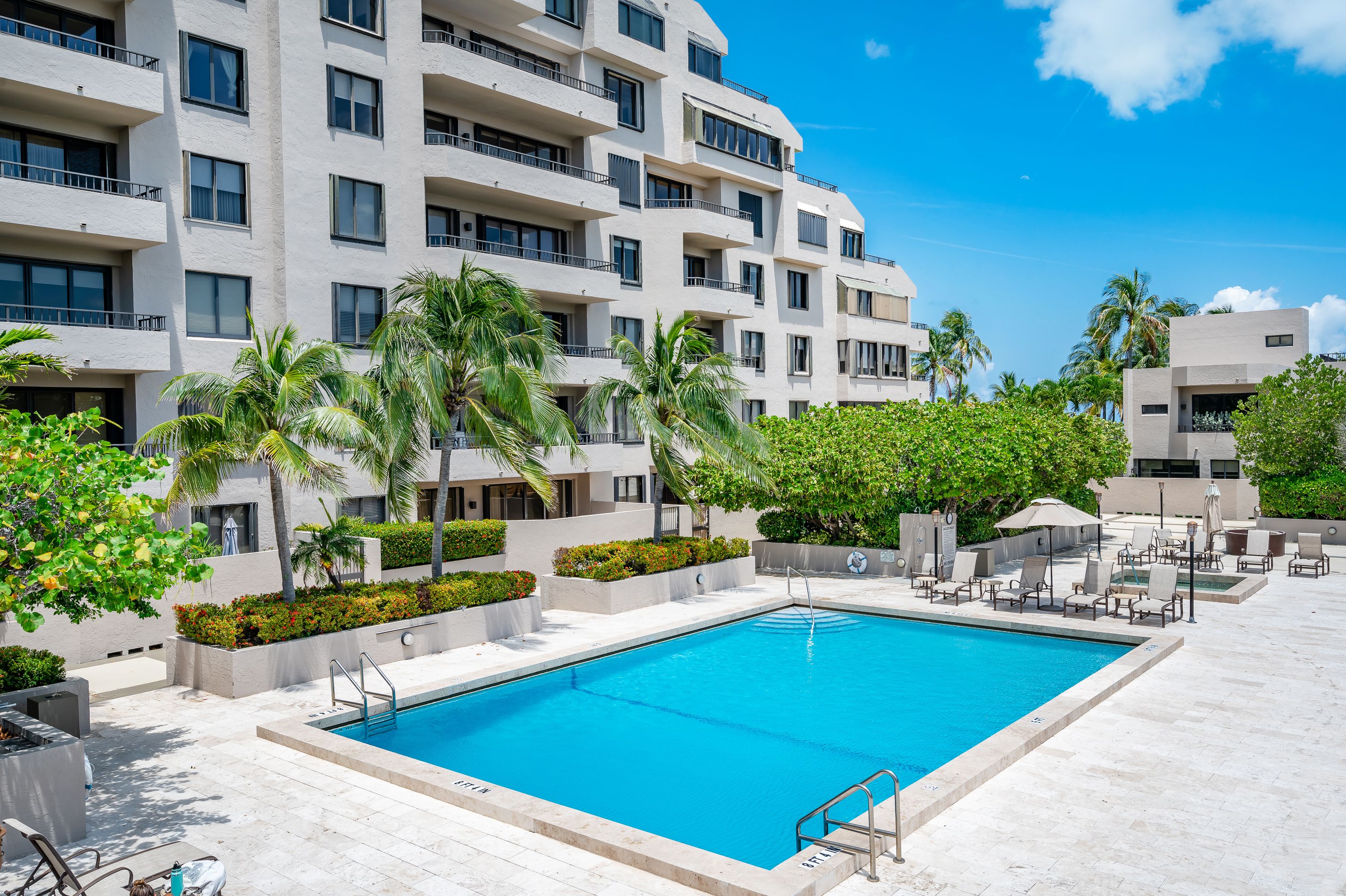 201 Crandon Boulevard Key Biscayne FL 33149
