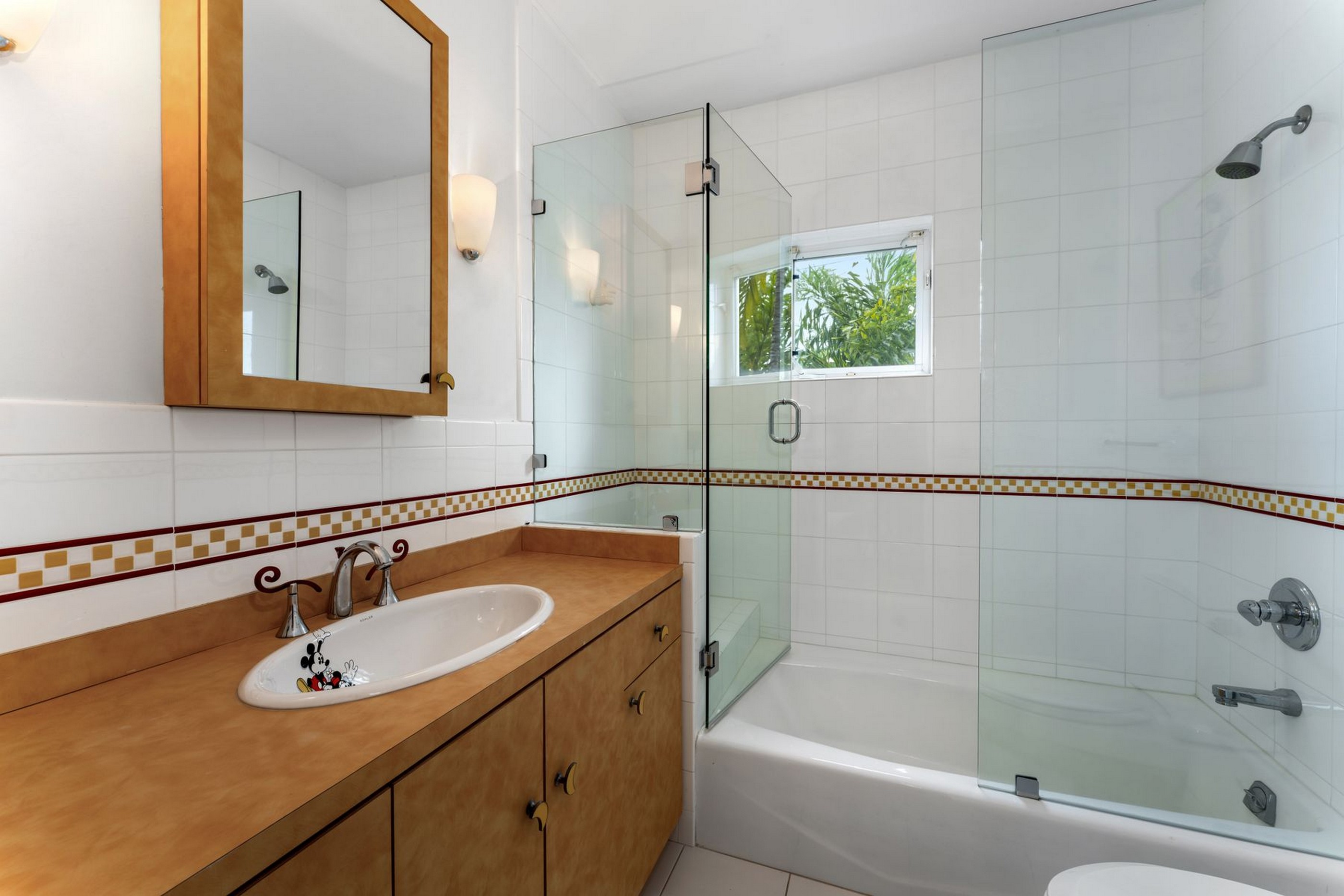 690 Warren Lane Key Biscayne FL 33149