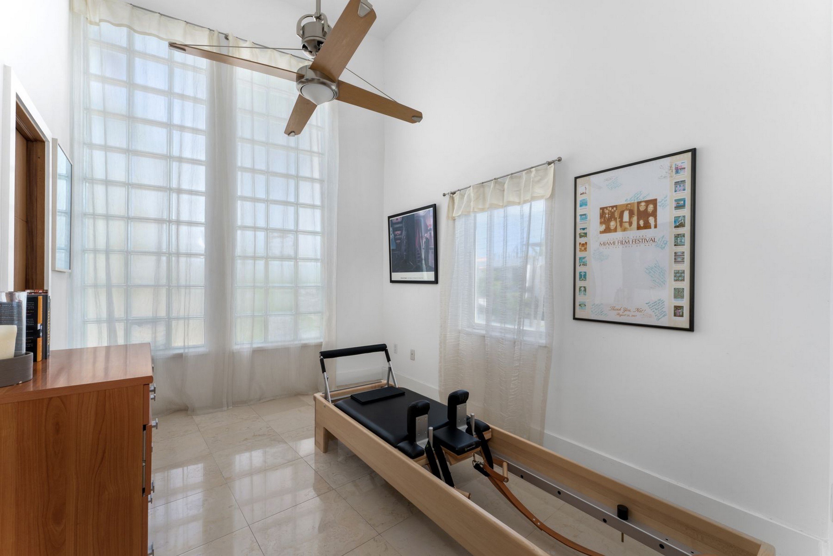 690 Warren Lane Key Biscayne FL 33149