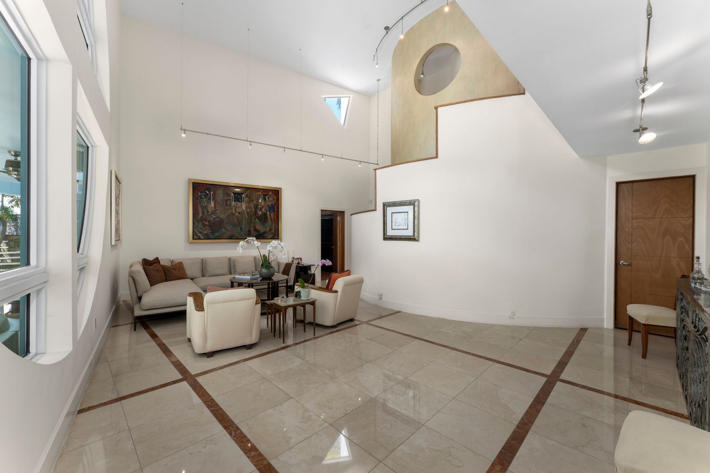 690 Warren Lane Key Biscayne FL 33149