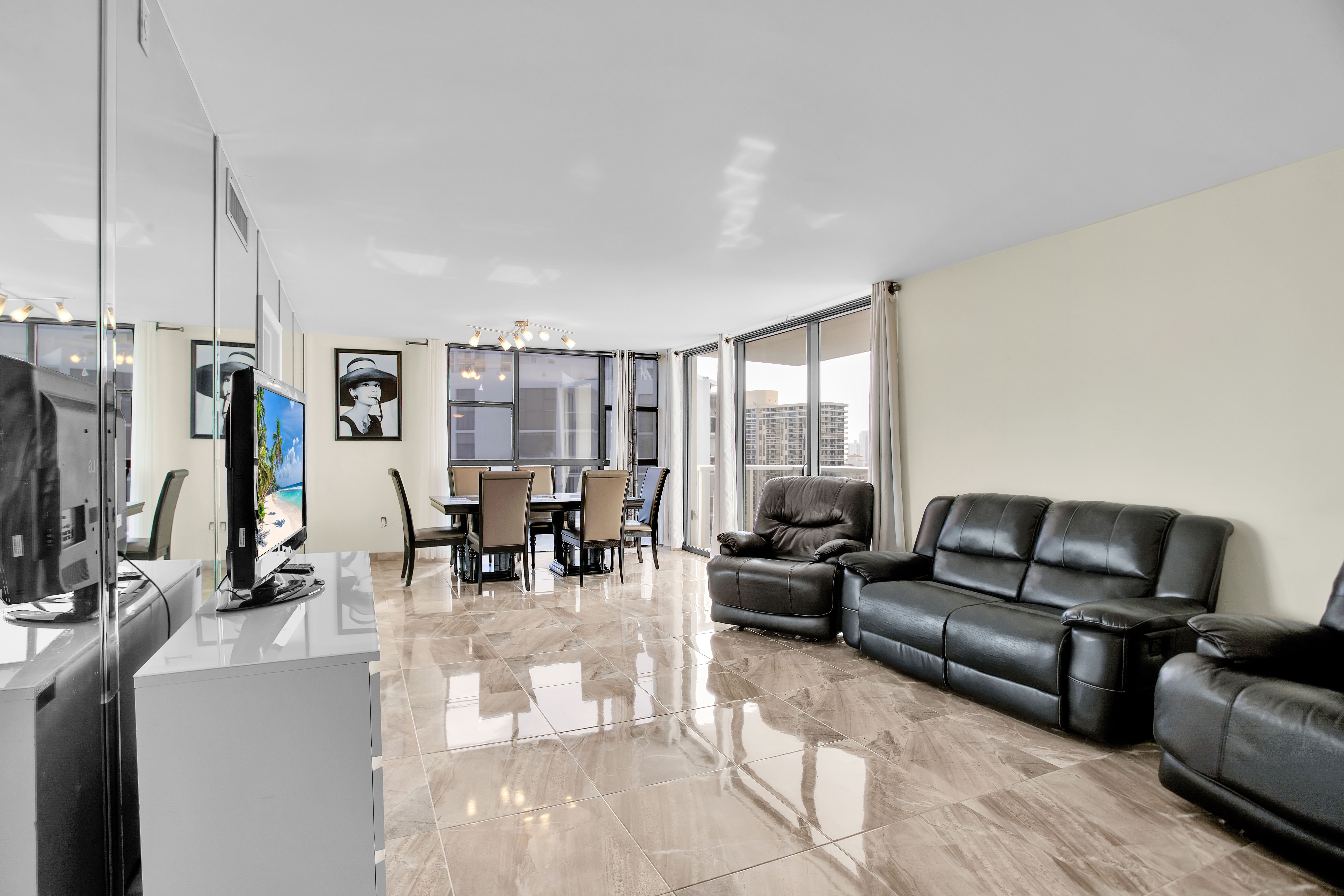 3701 N Country Club Drive Aventura FL 33180