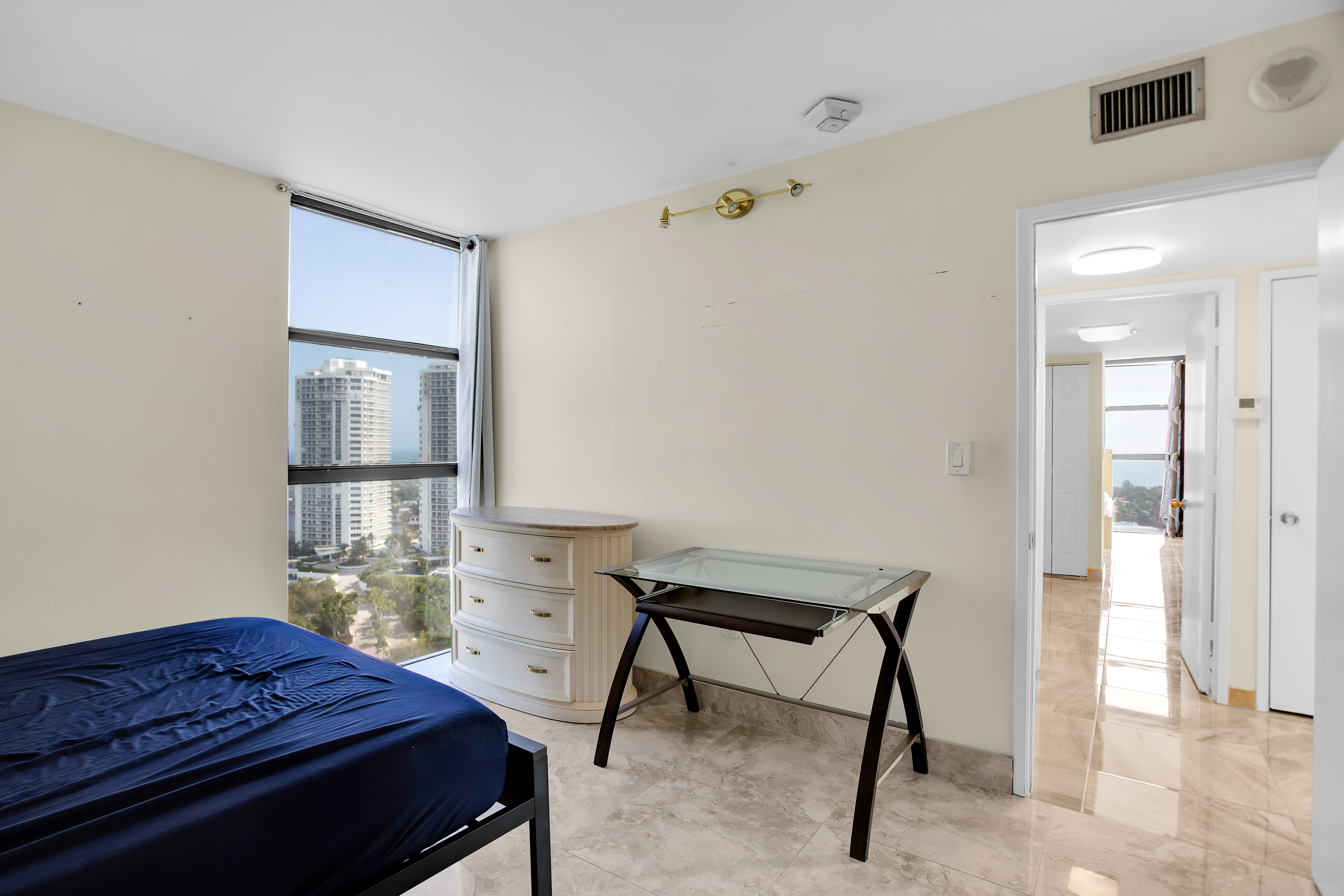 3701 N Country Club Drive Aventura FL 33180