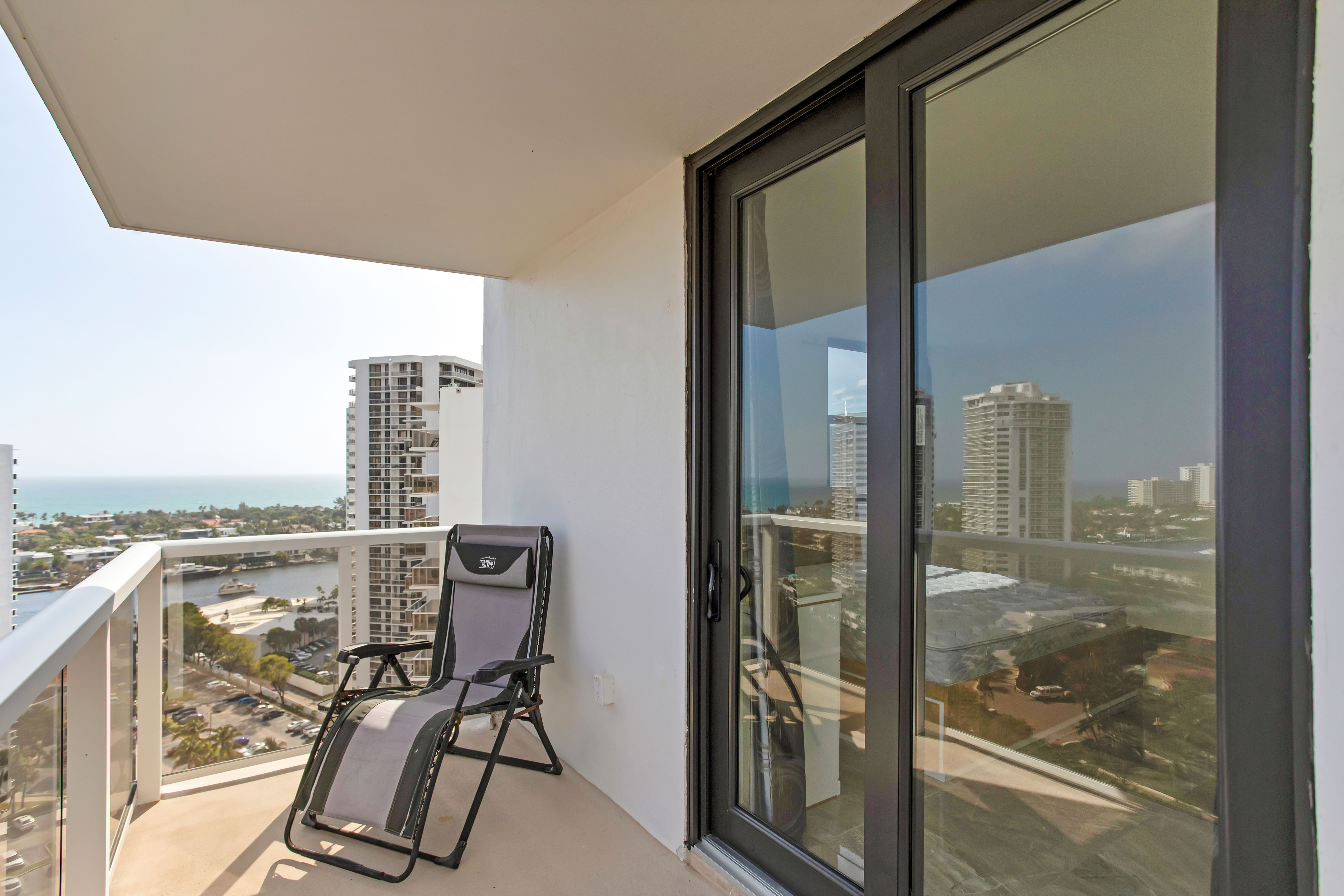 3701 N Country Club Drive Aventura FL 33180