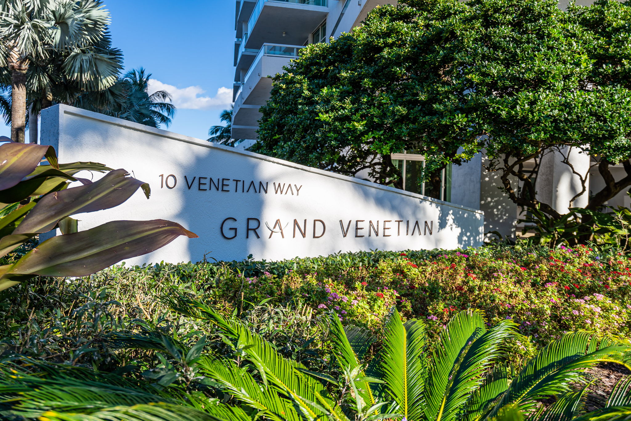 10 Venetian Way Miami Beach FL 33139