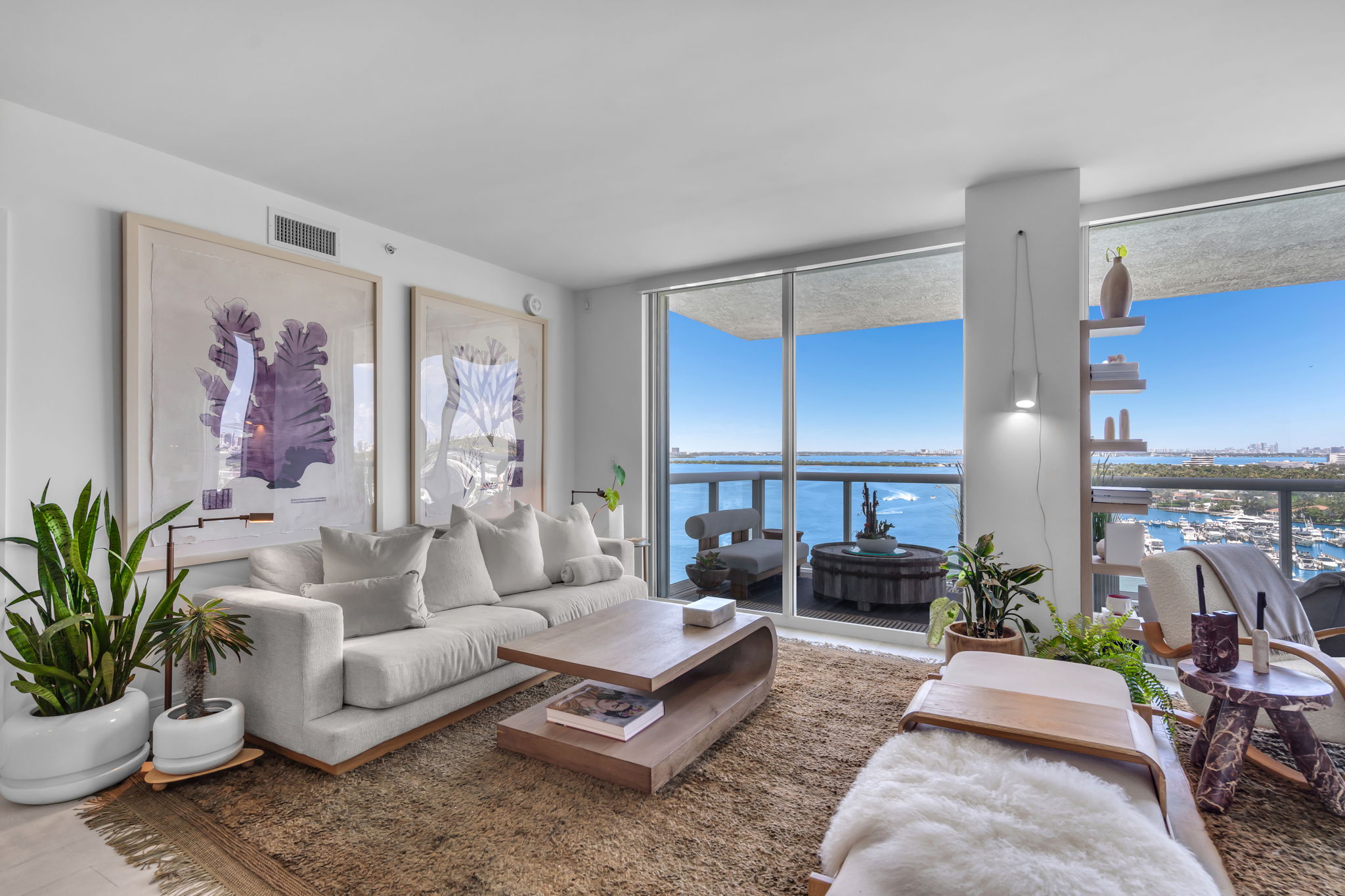 10 Venetian Way Miami Beach FL 33139