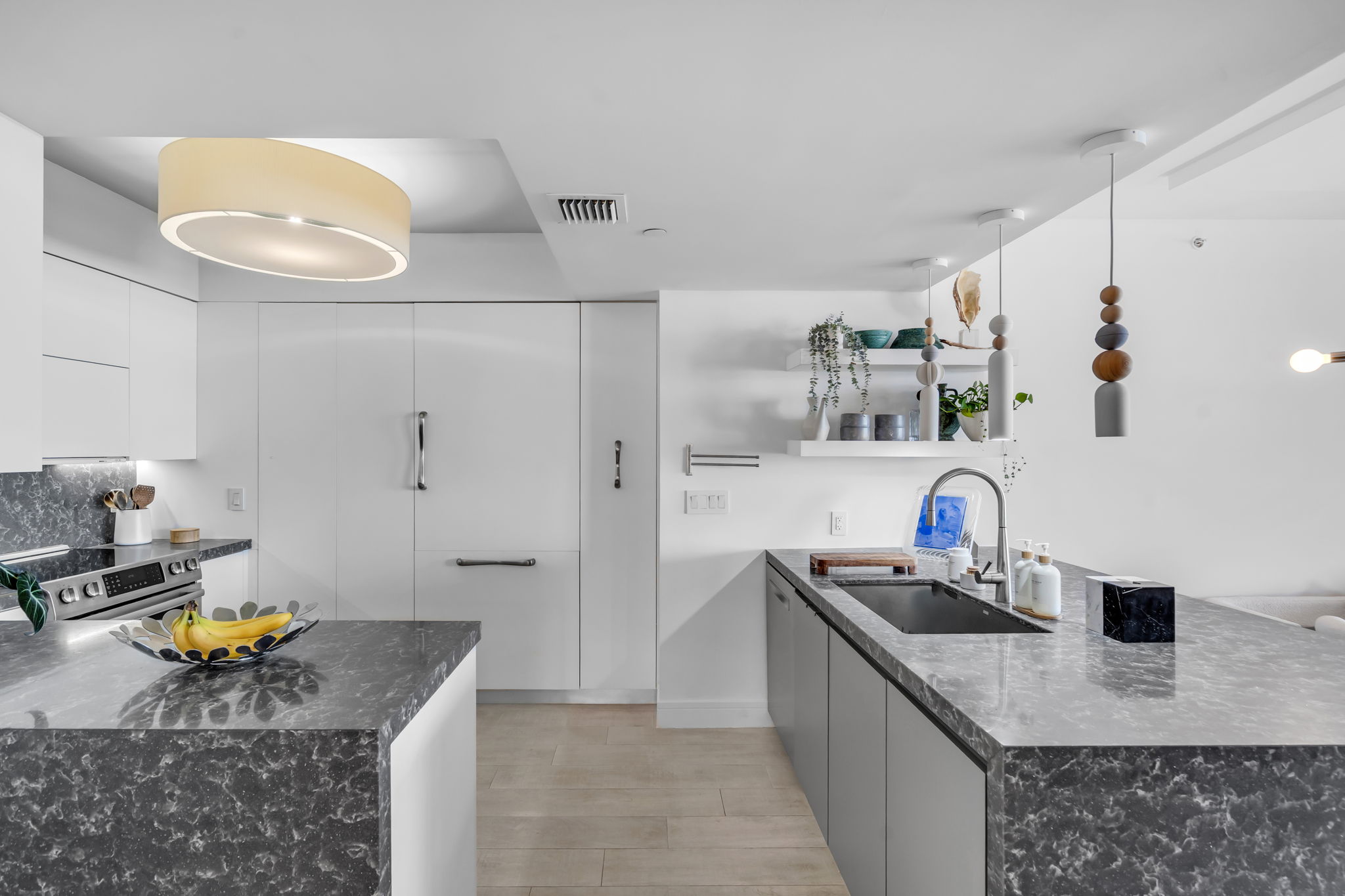 10 Venetian Way Miami Beach FL 33139