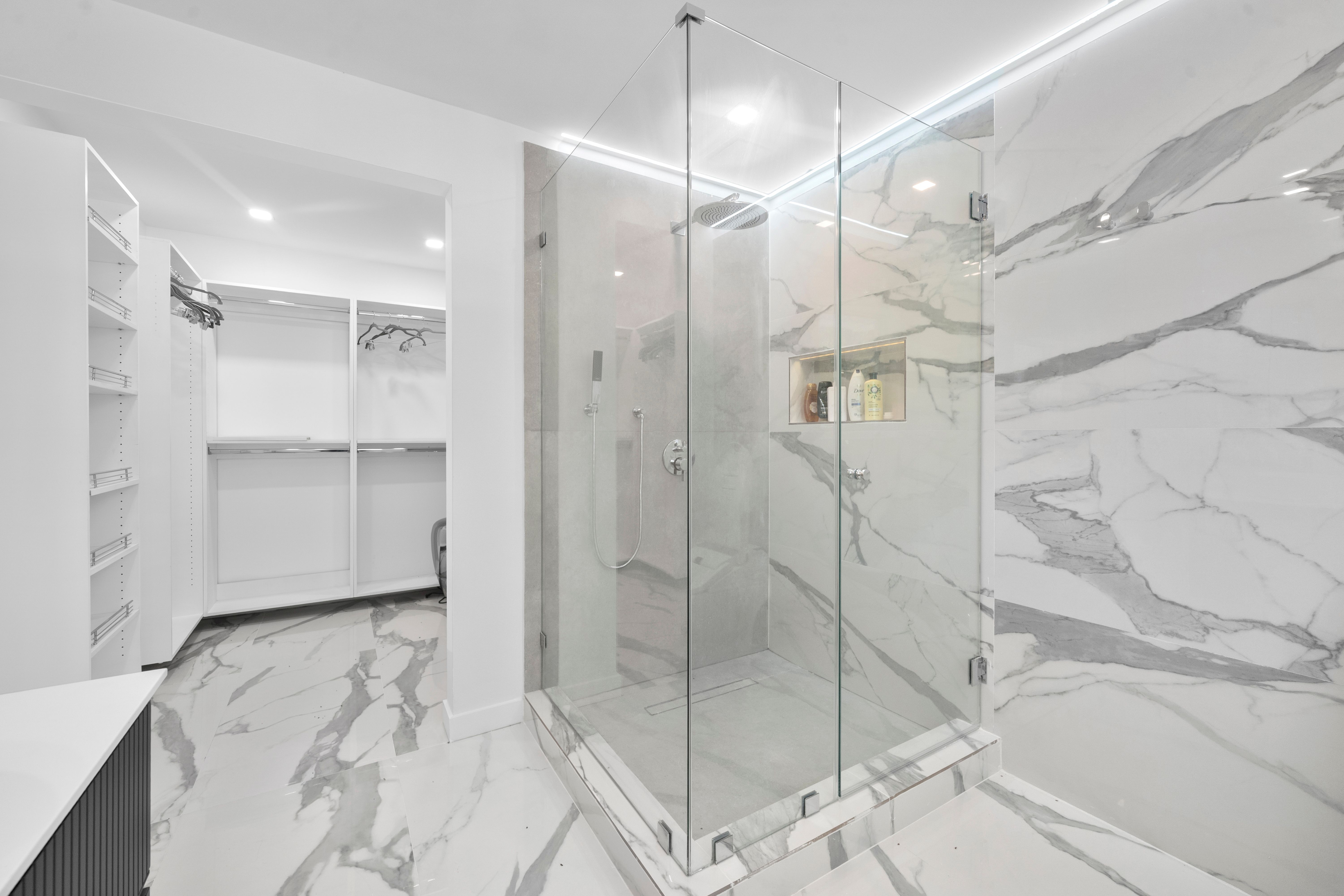 5824 Alton Road Miami Beach FL 33140