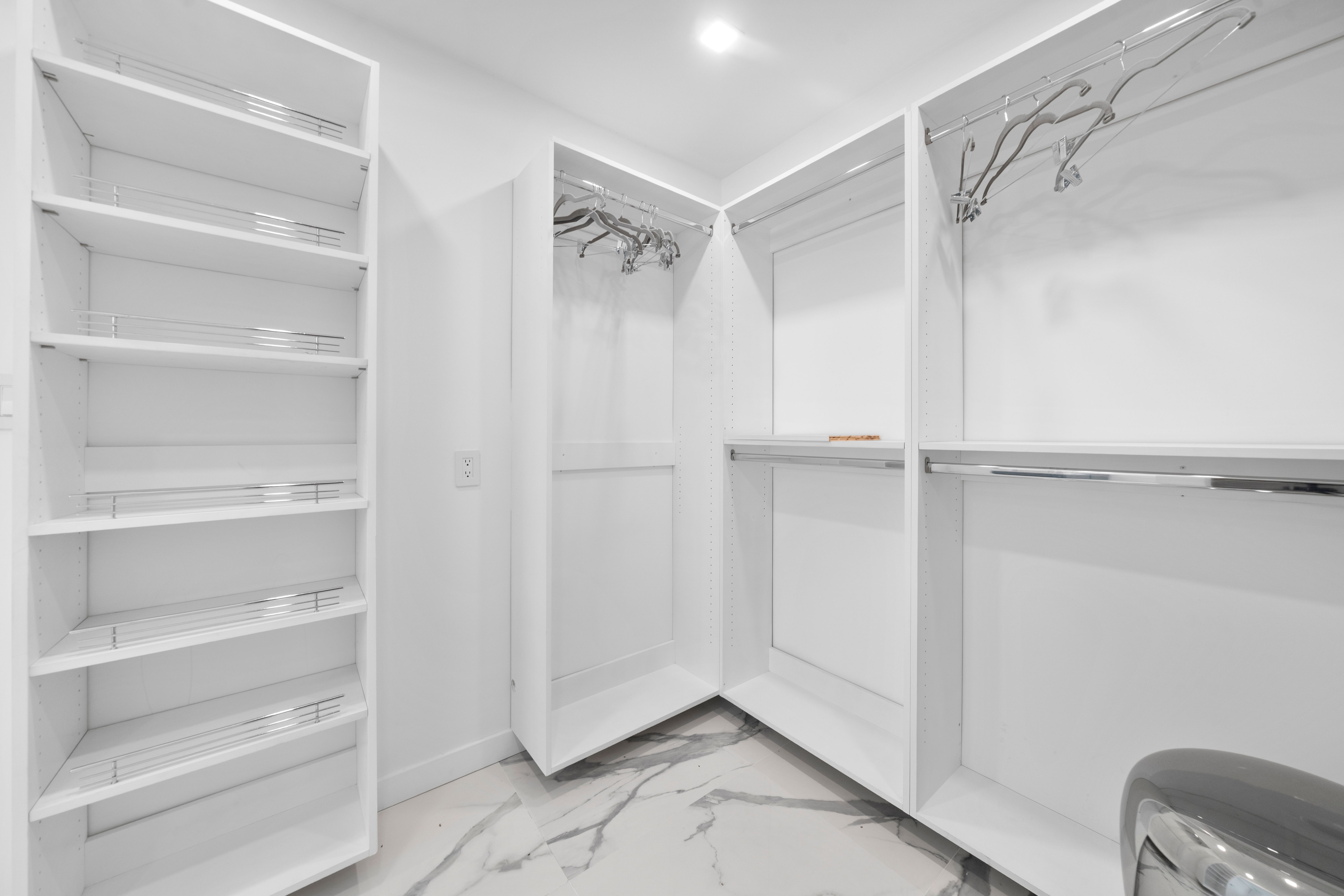 5824 Alton Road Miami Beach FL 33140